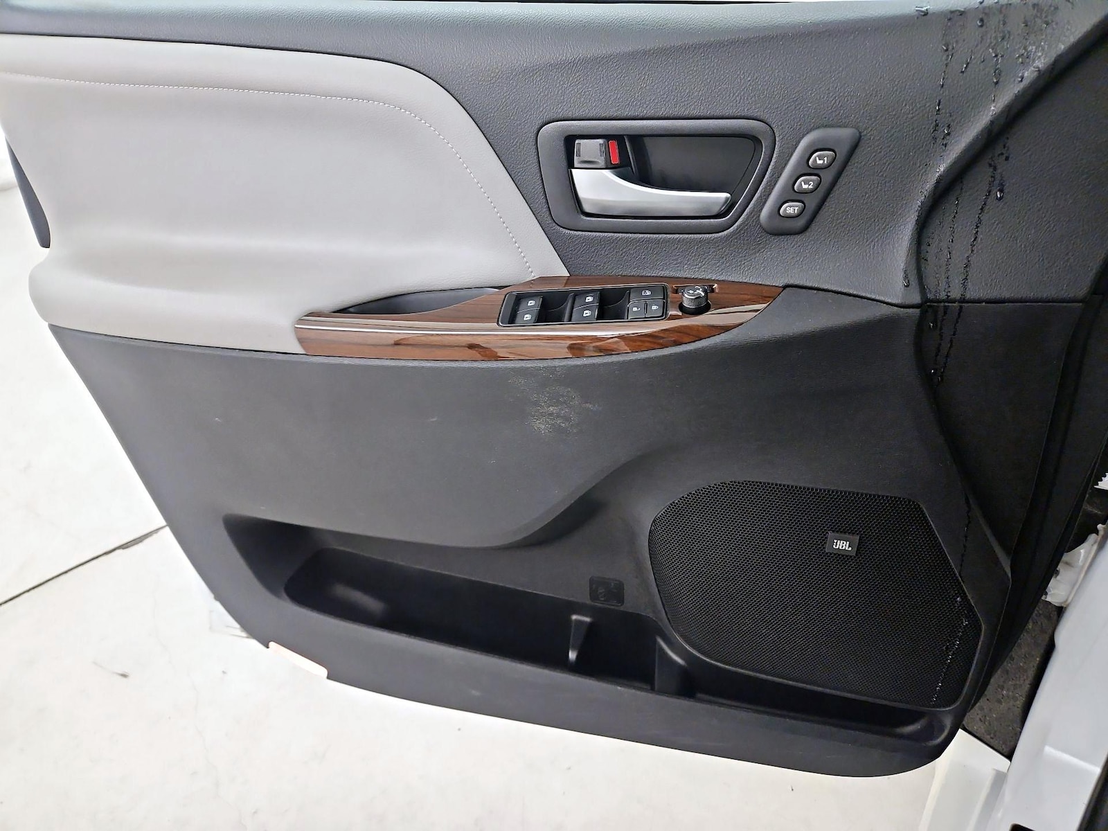 2019 Toyota Sienna Limited - Photo 13