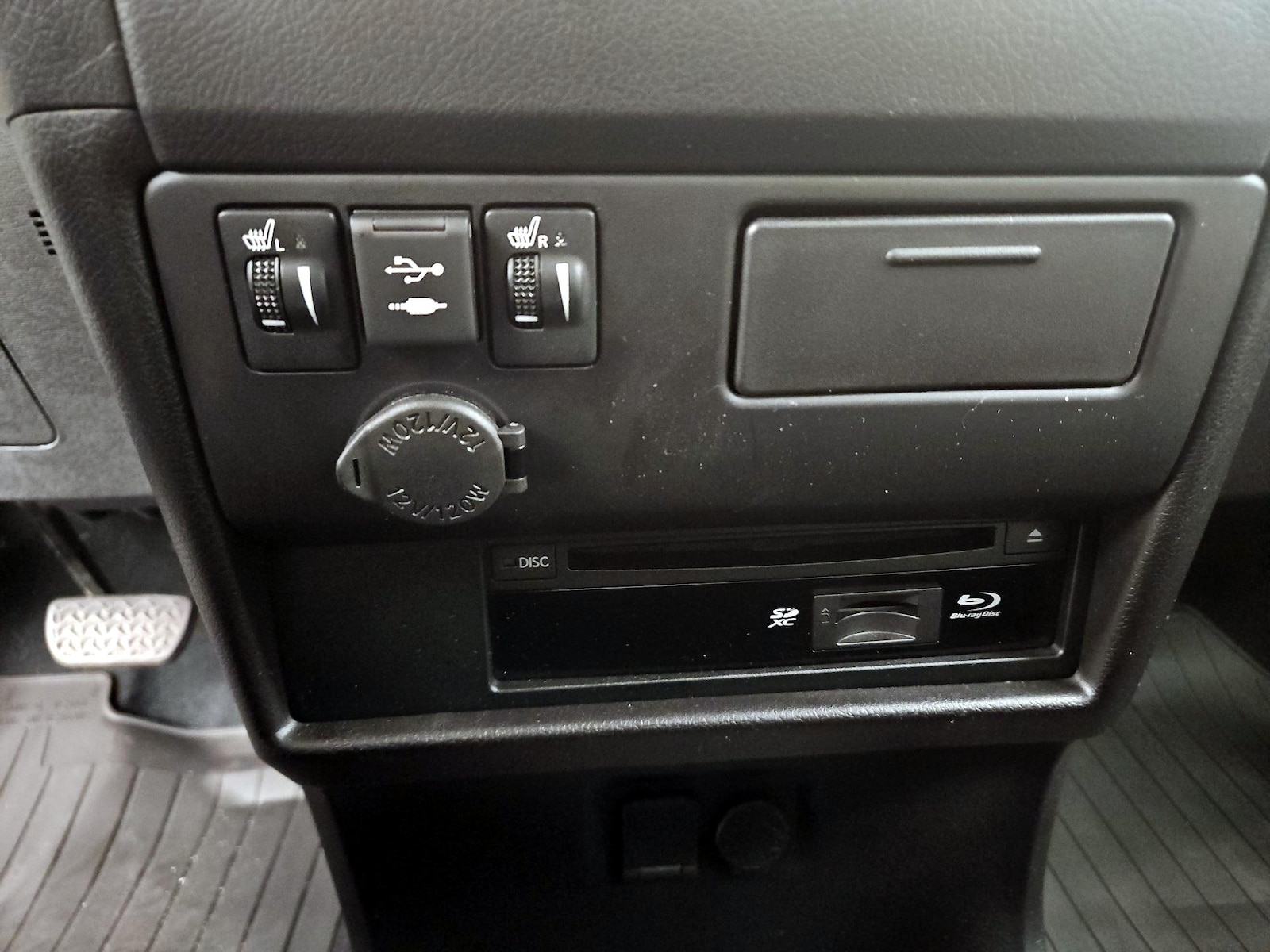 2019 Toyota Sienna Limited - Photo 19