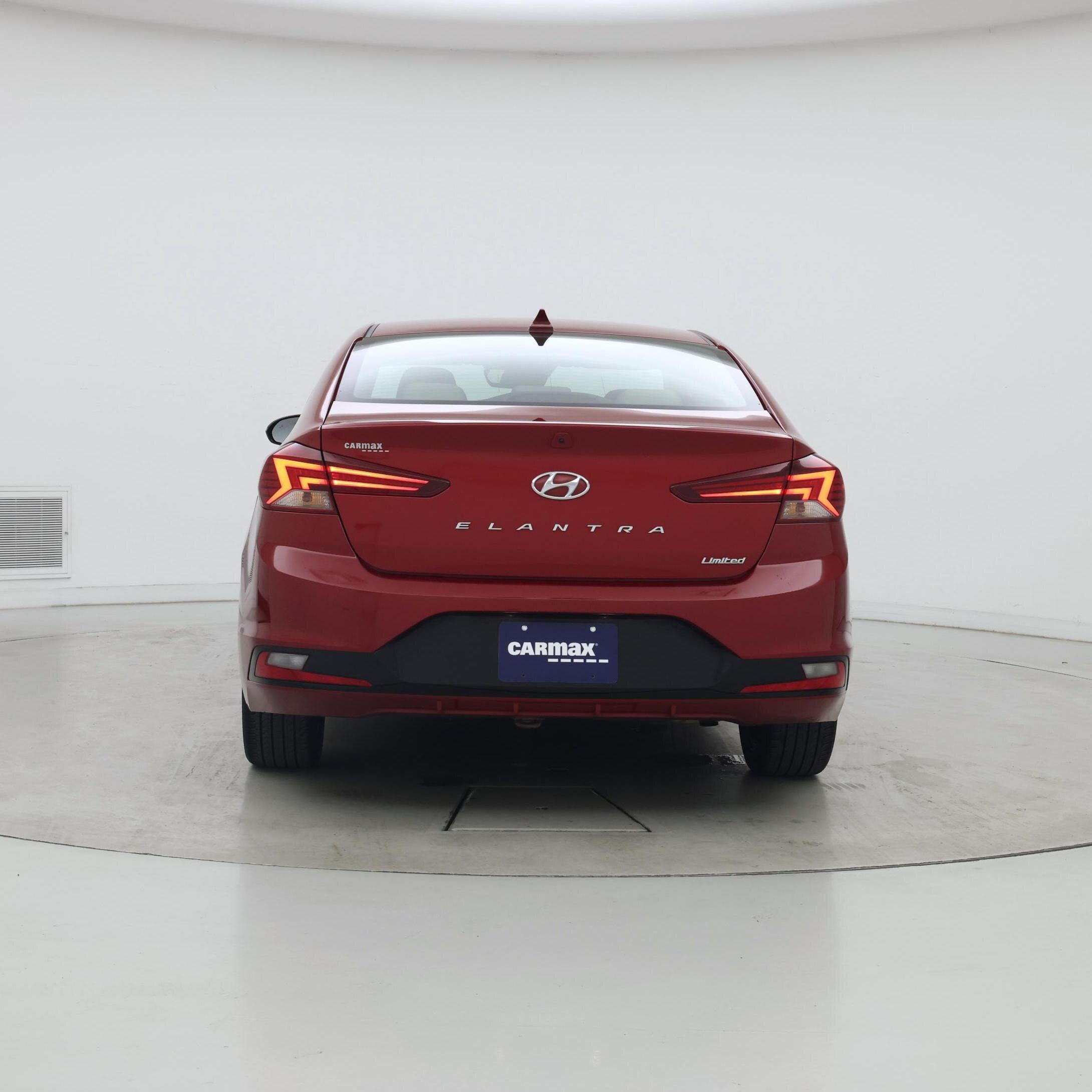 Thumbnail: 2019 Hyundai Elantra - 6