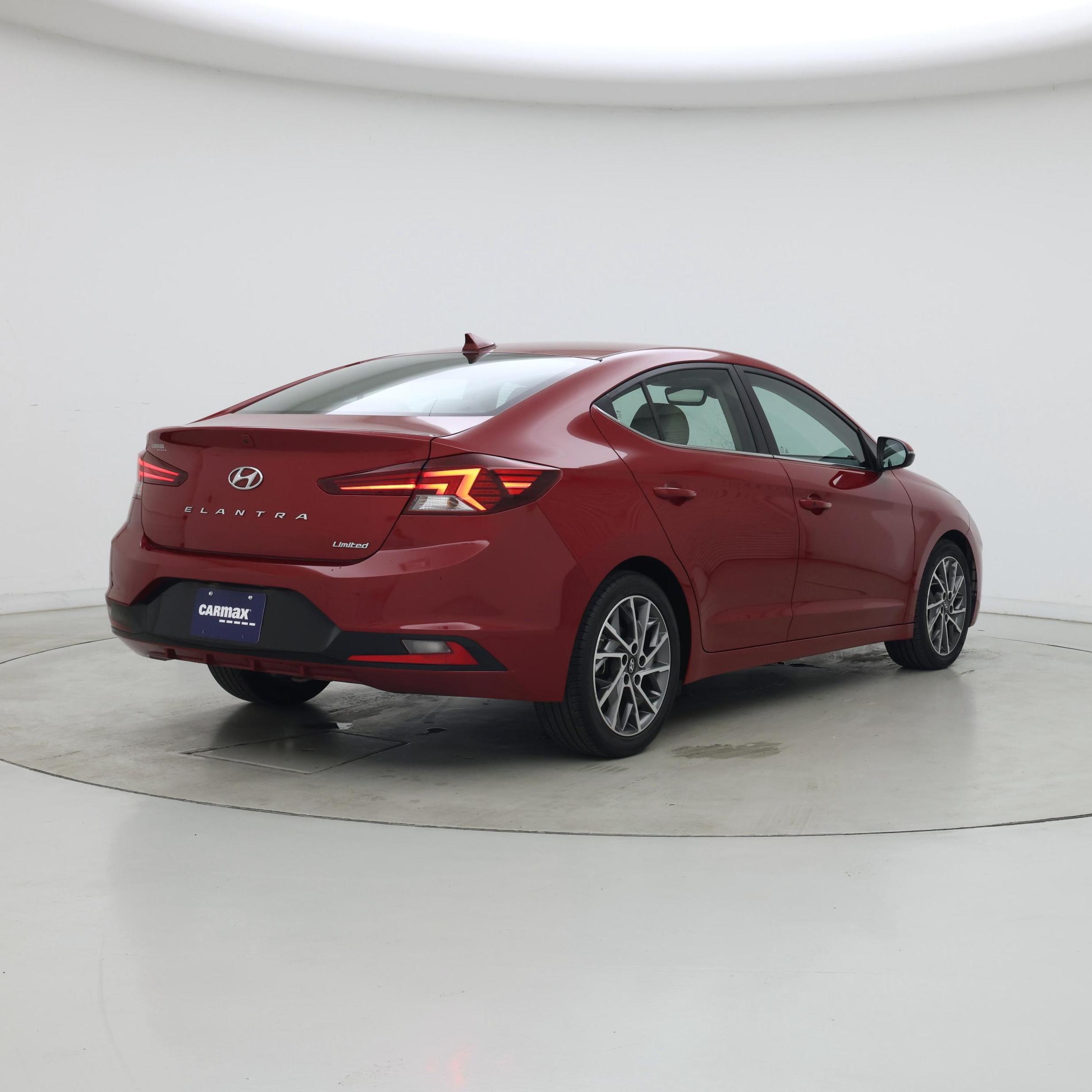 Thumbnail: 2019 Hyundai Elantra - 8