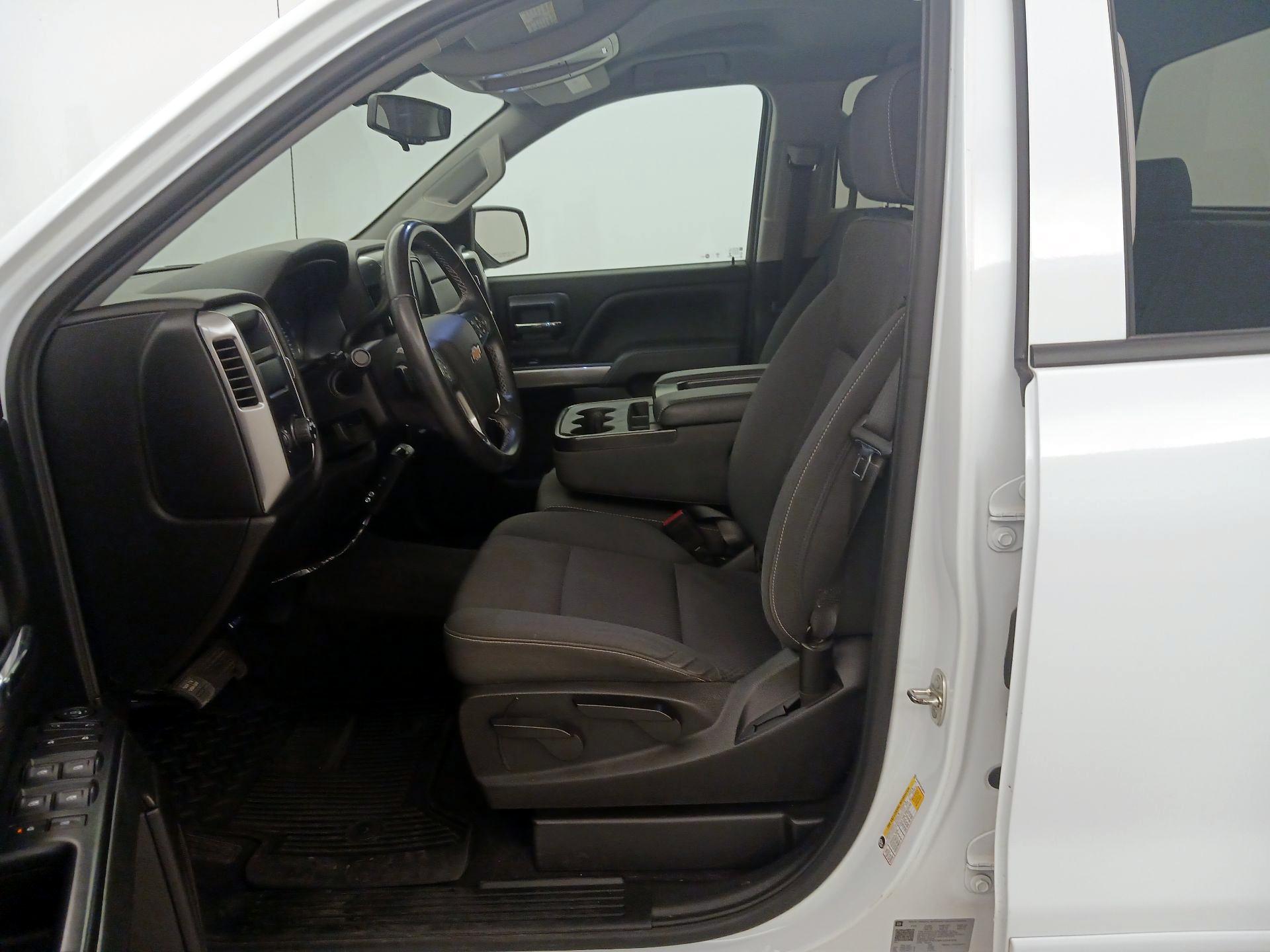 Thumbnail: 2019 Chevrolet Silverado 1500 - 11