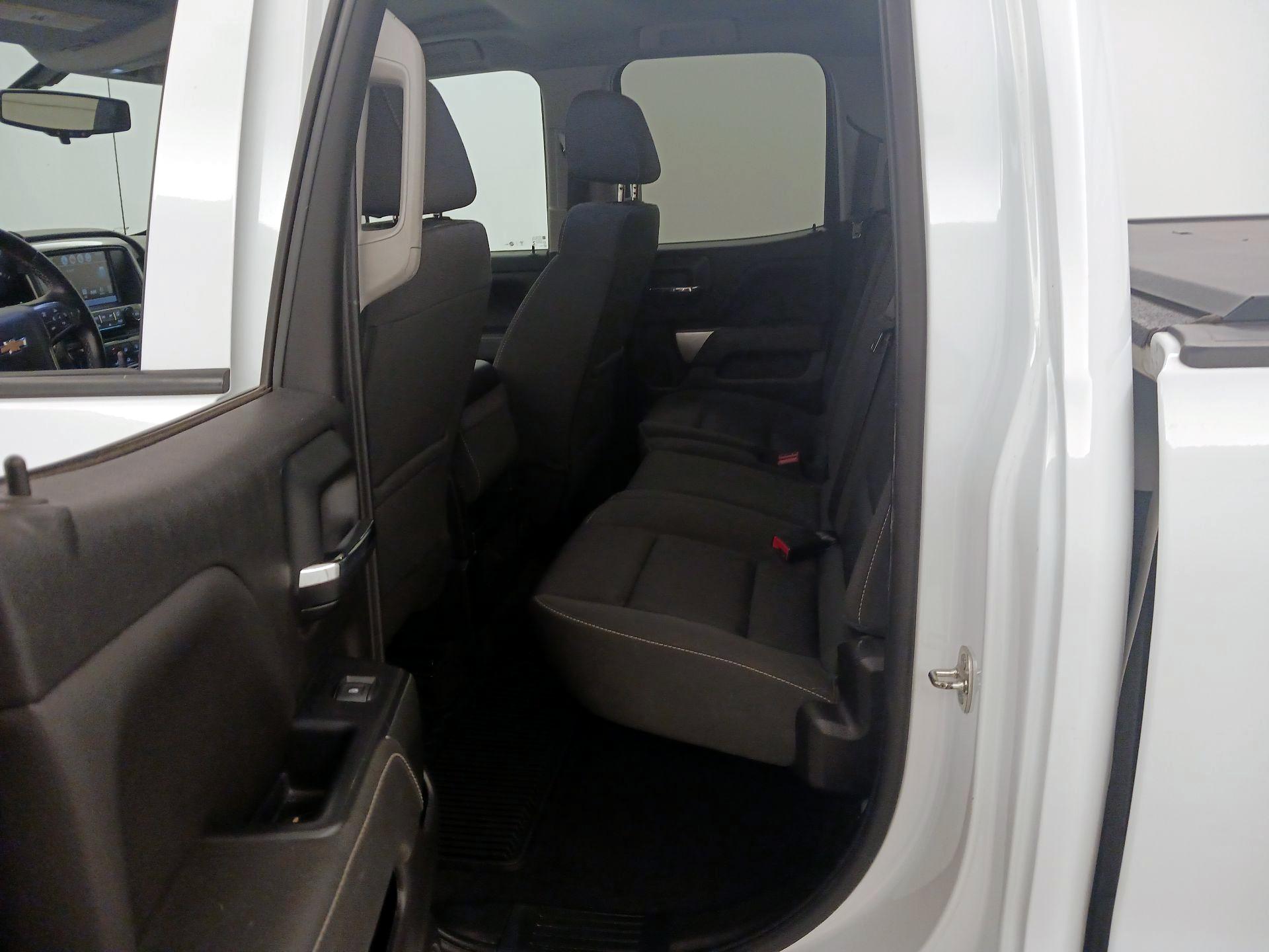 Thumbnail: 2019 Chevrolet Silverado 1500 - 18