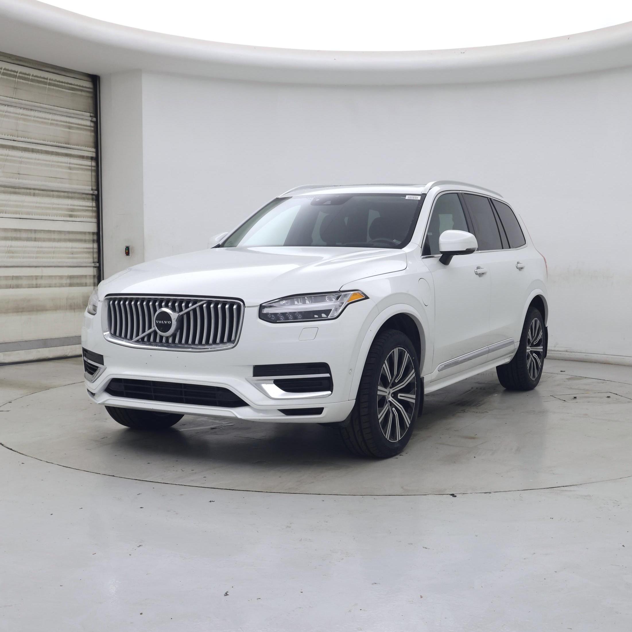 Thumbnail: 2022 Volvo XC90 - 4