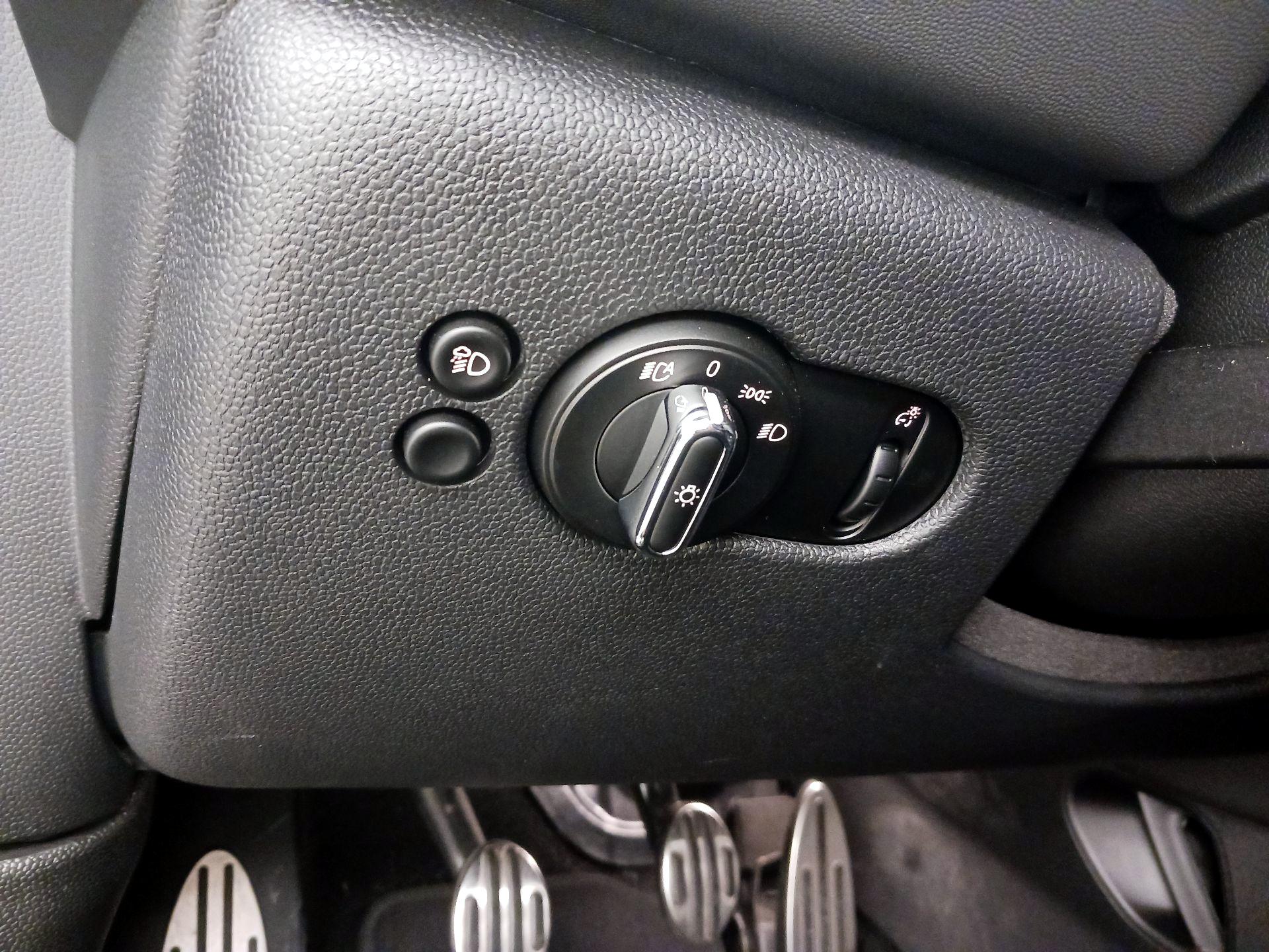 Thumbnail: 2023 MINI Cooper Hardtop - 13
