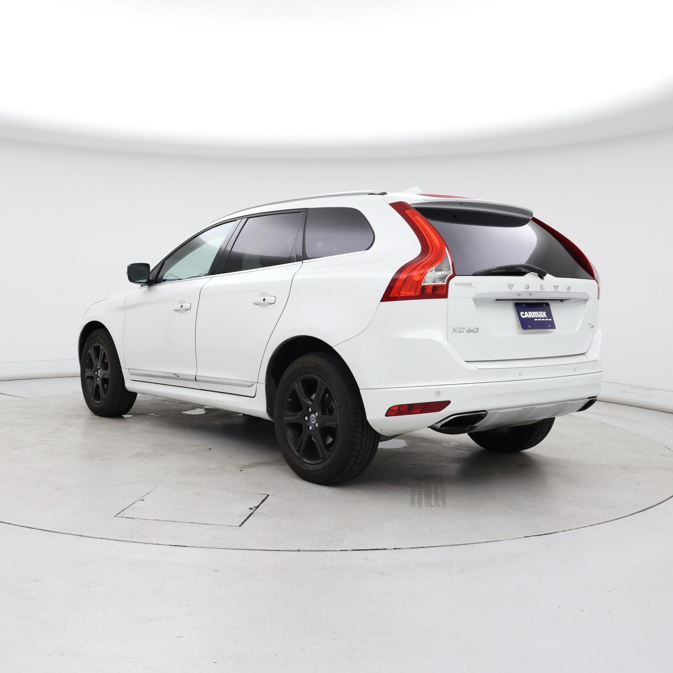 Thumbnail: 2015 Volvo XC60 - 2