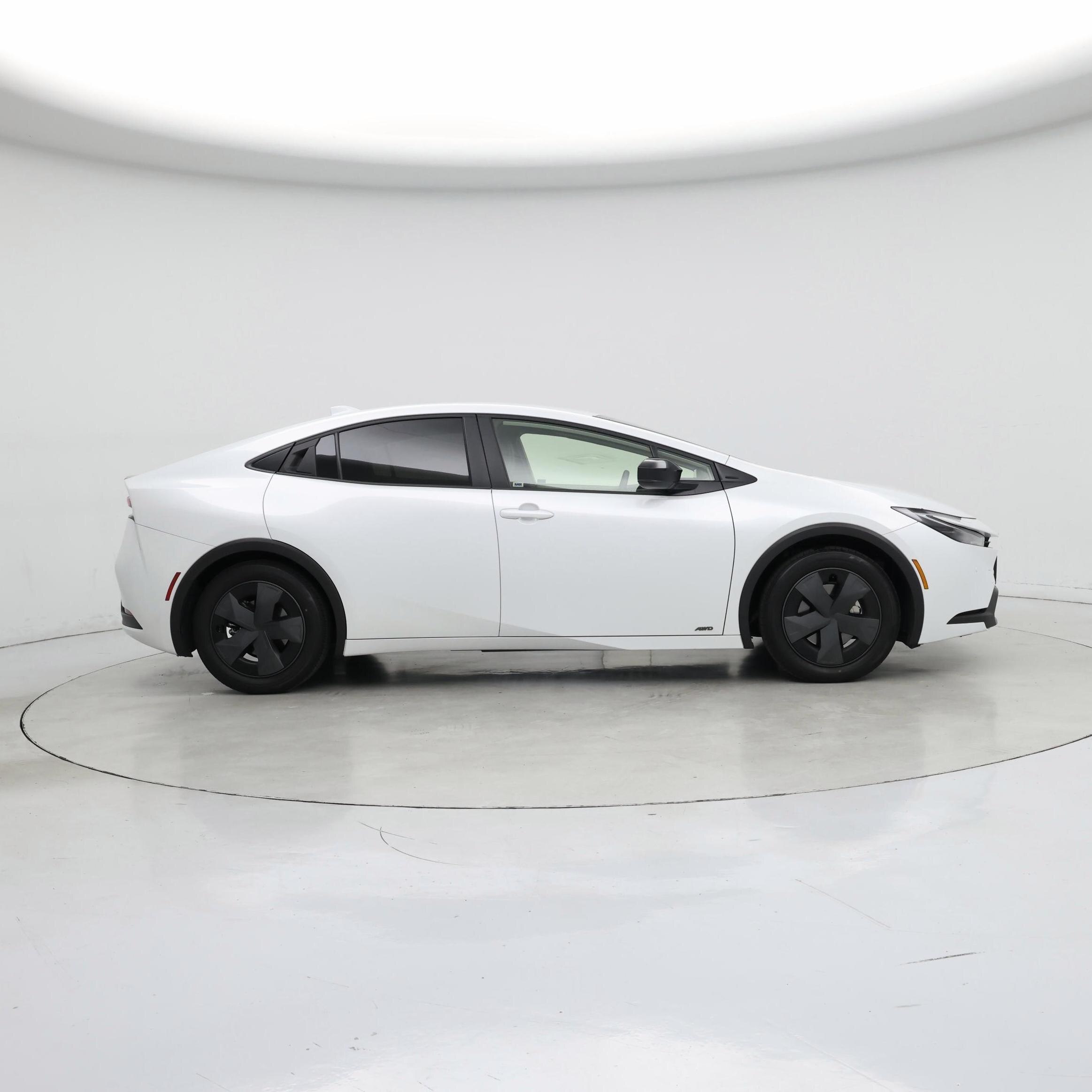 Thumbnail: 2024 Toyota Prius - 7