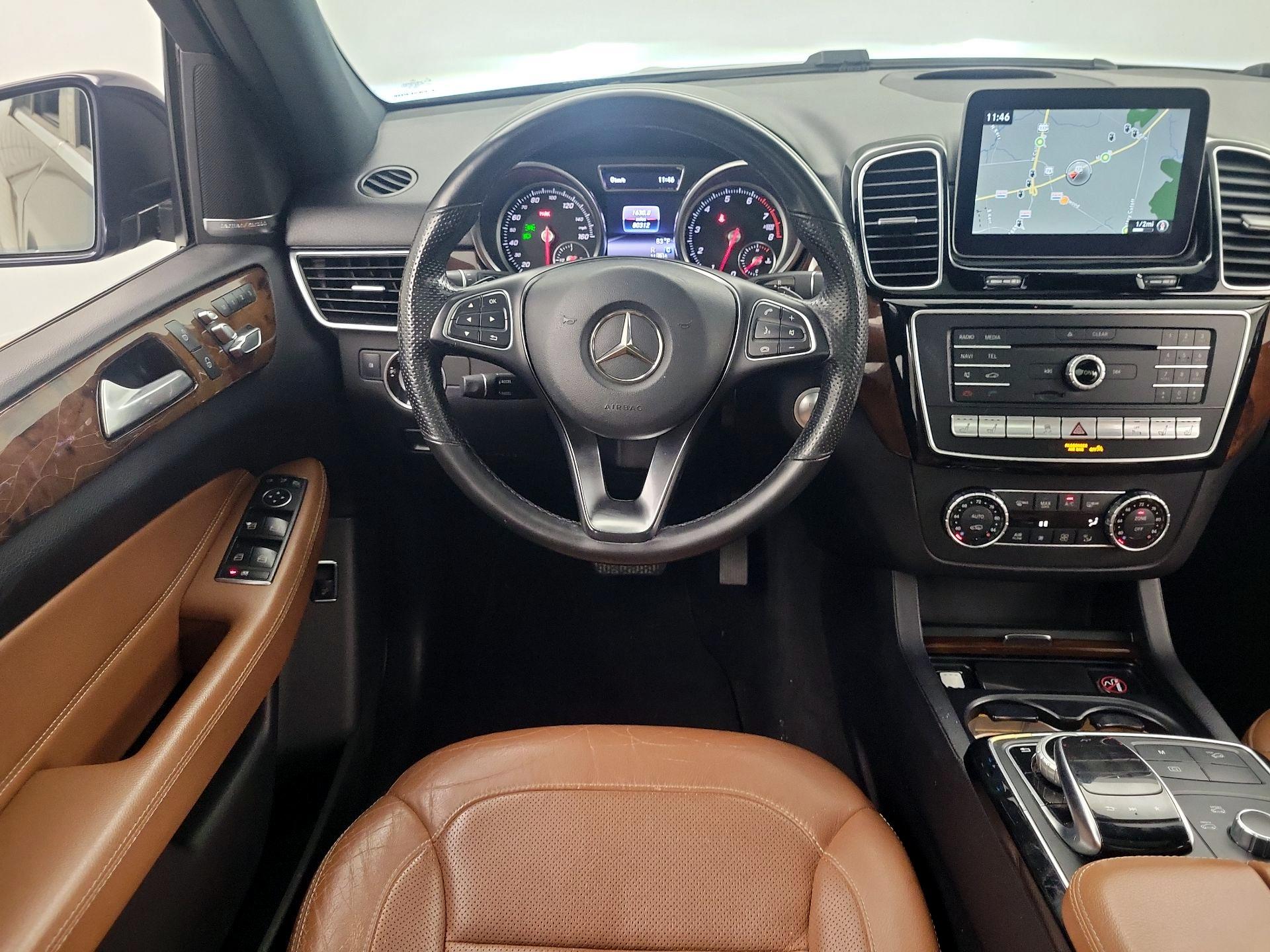Thumbnail: 2017 Mercedes-Benz GLE - 10