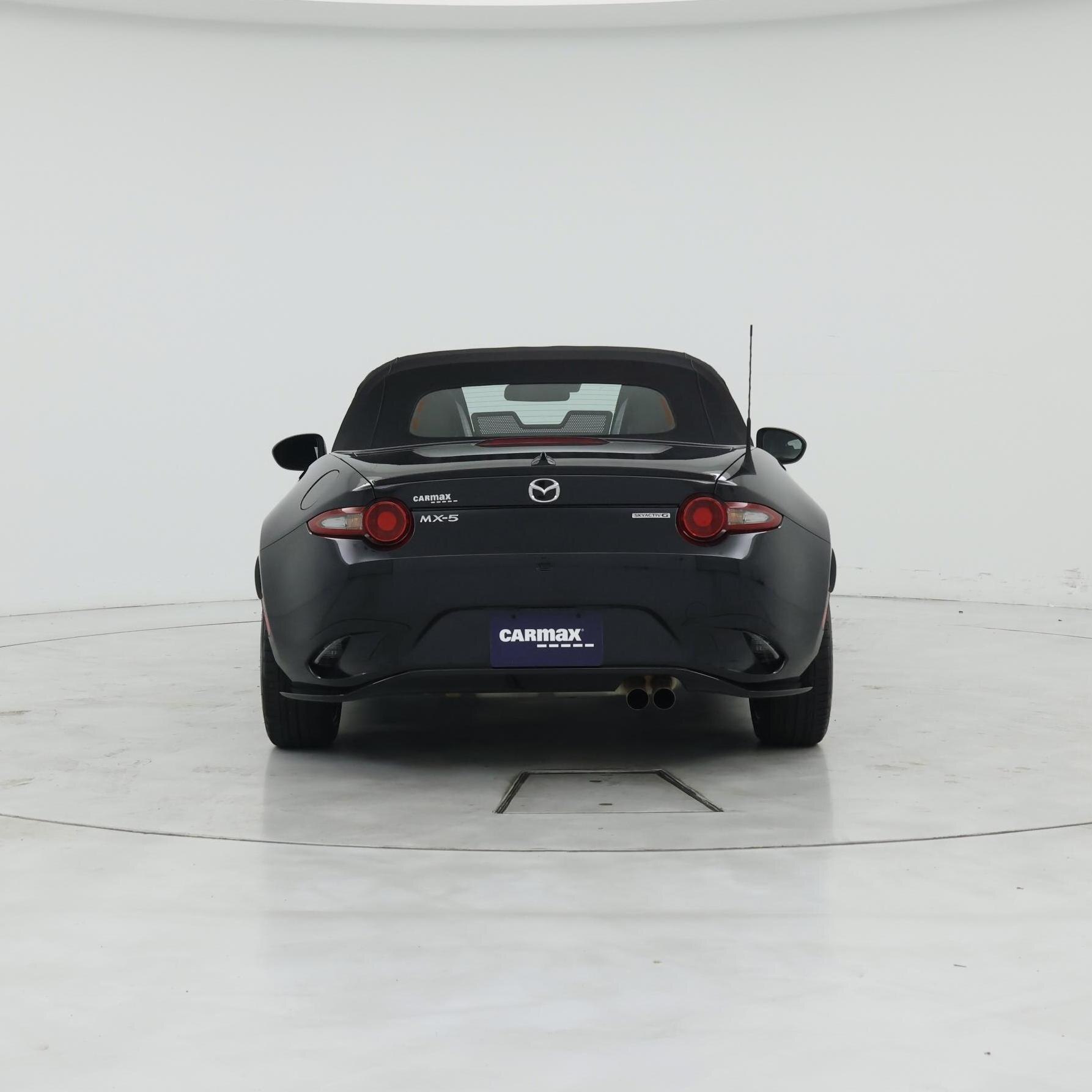 Thumbnail: 2023 Mazda MX-5 Miata - 6