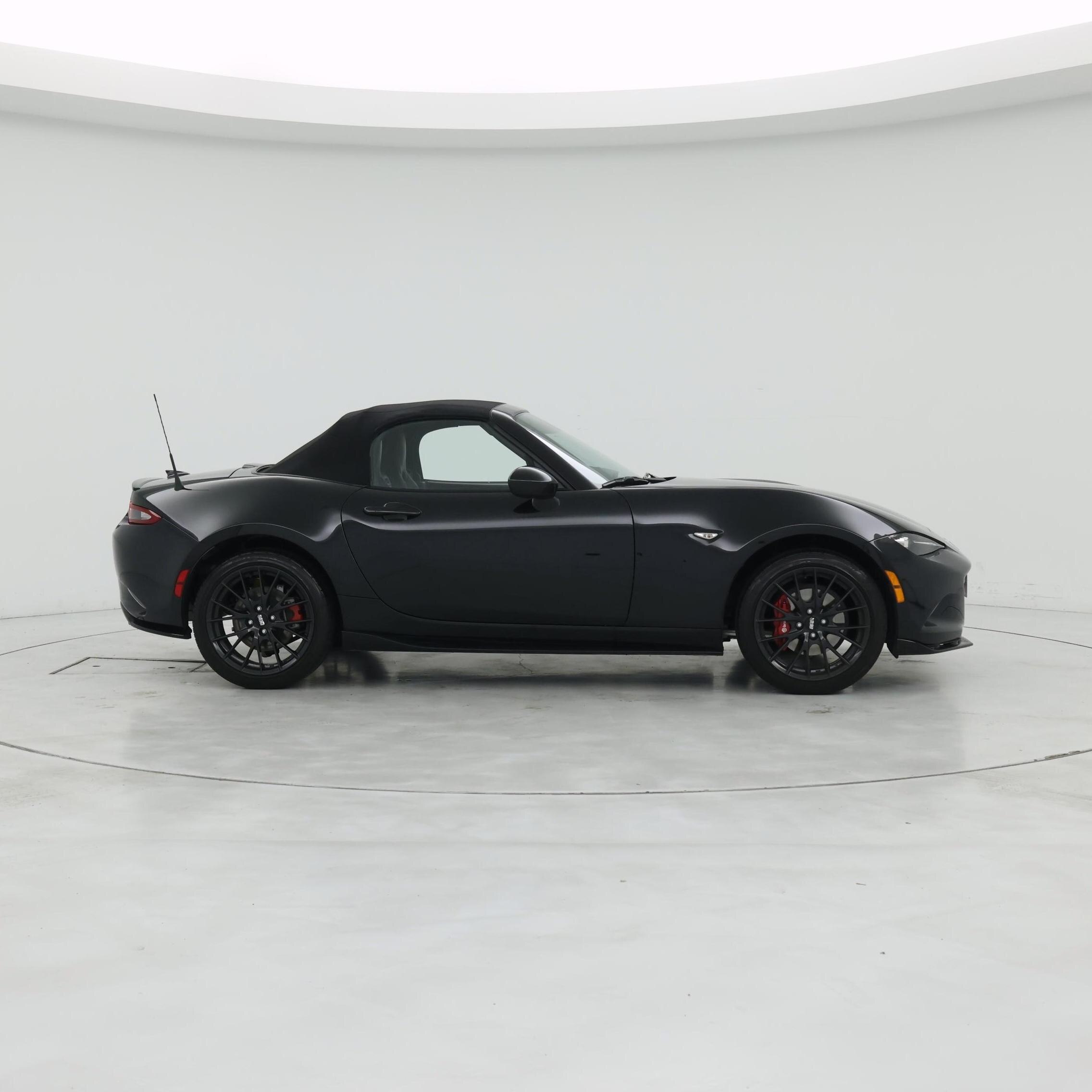 Thumbnail: 2023 Mazda MX-5 Miata - 7