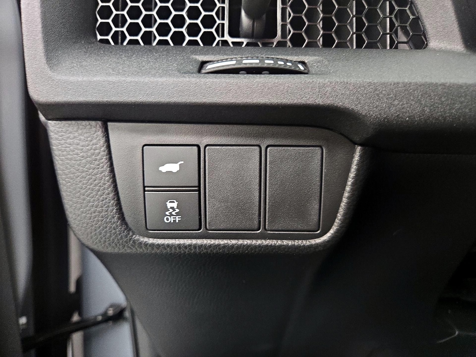 2025 Honda CR-V Sport-L - Photo 14