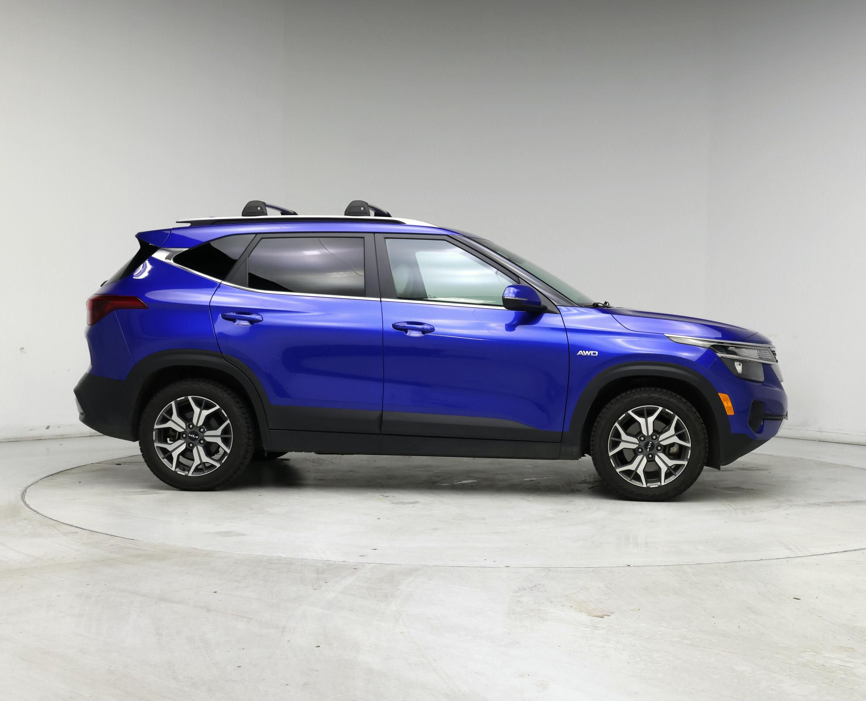 Thumbnail: 2022 Kia Seltos - 7