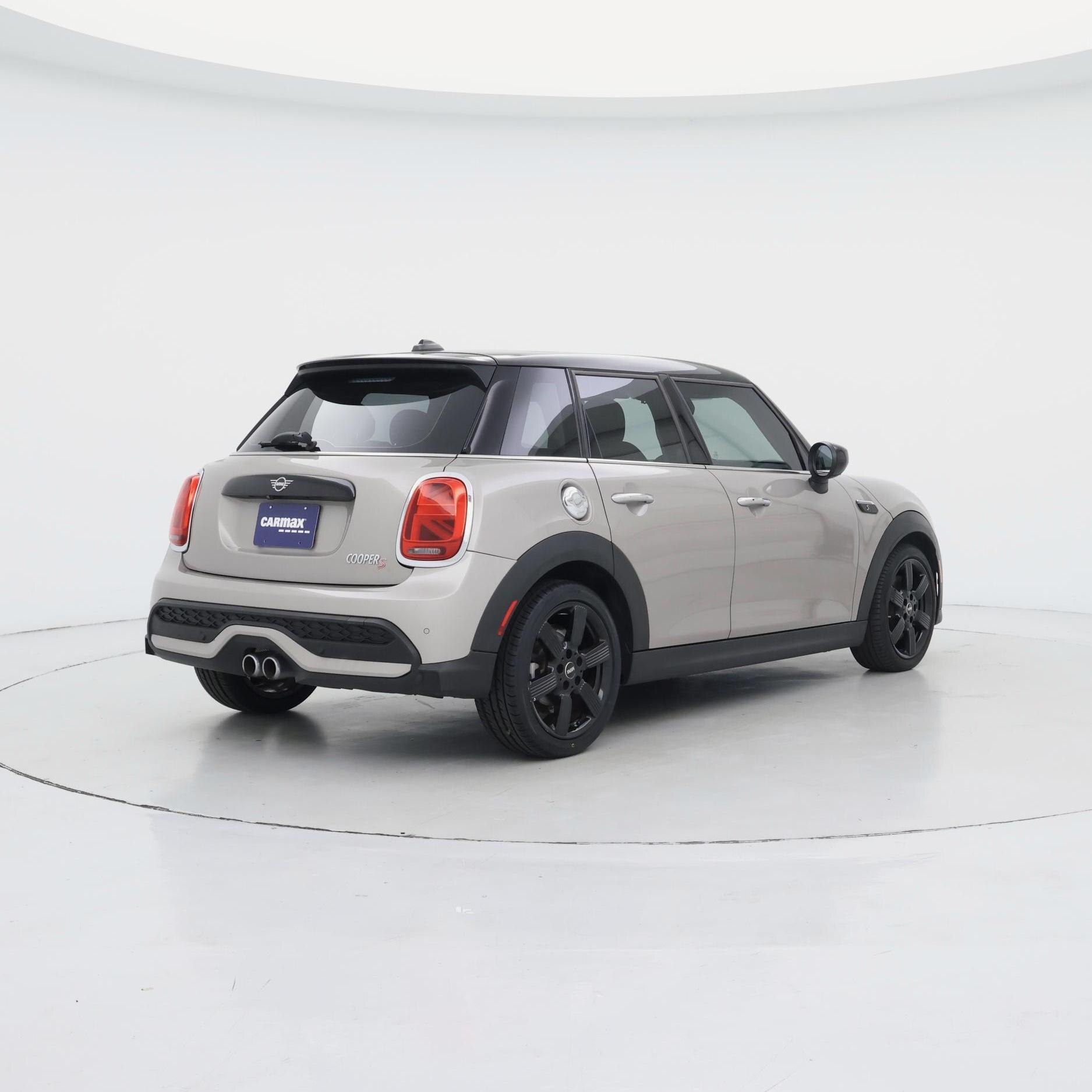 Thumbnail: 2022 MINI Cooper Hardtop - 8