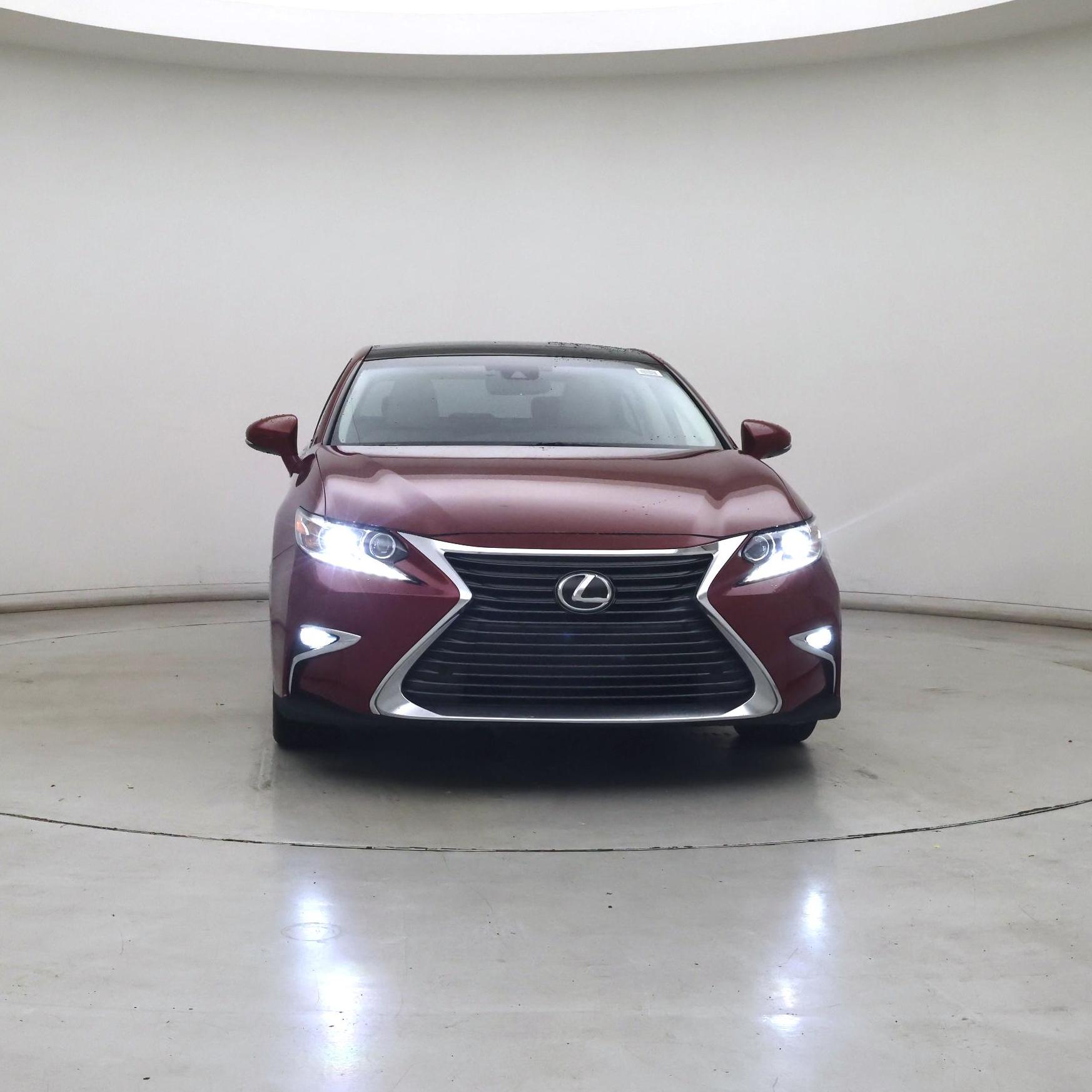 Thumbnail: 2016 Lexus ES - 5
