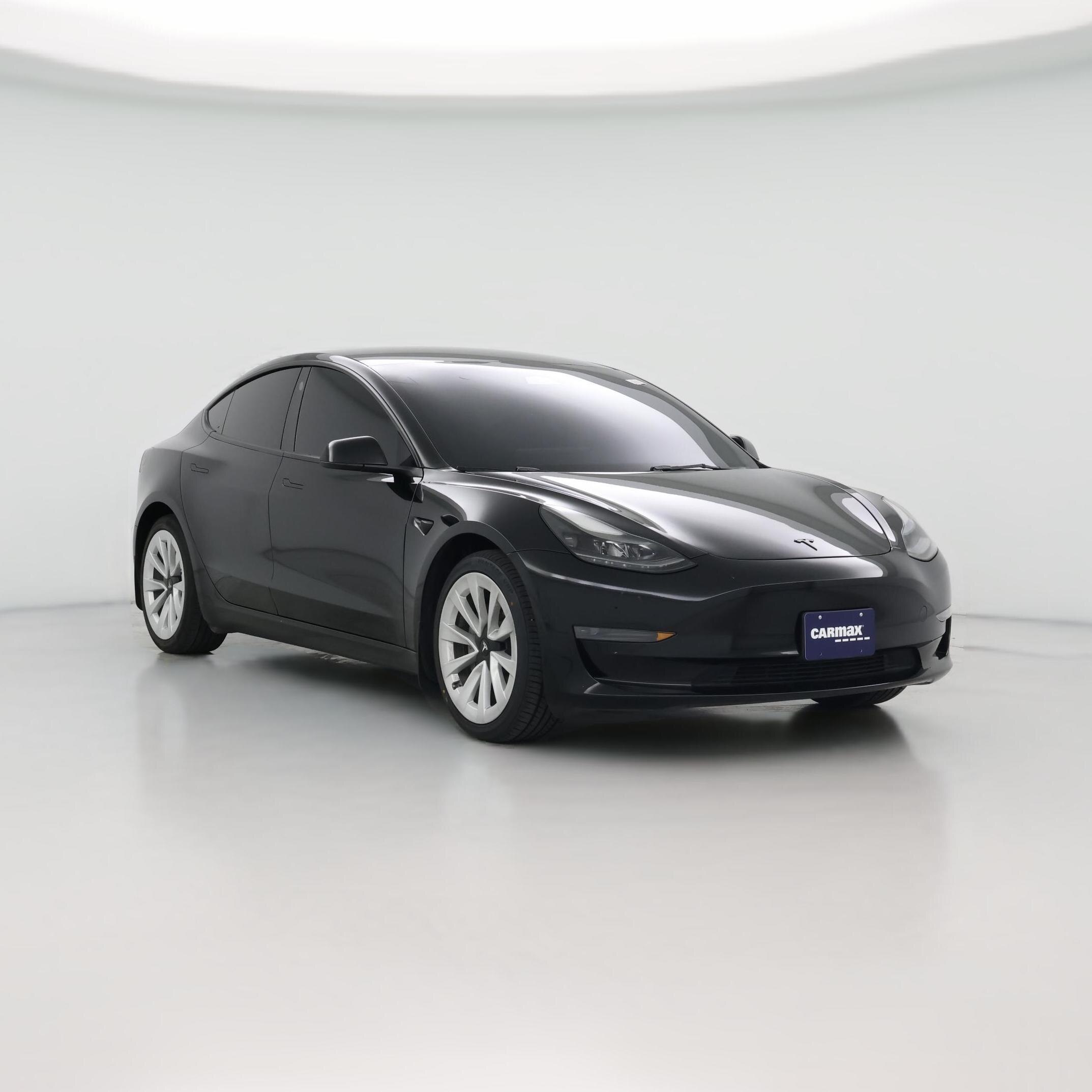 Thumbnail: 2023 Tesla Model 3 - 1