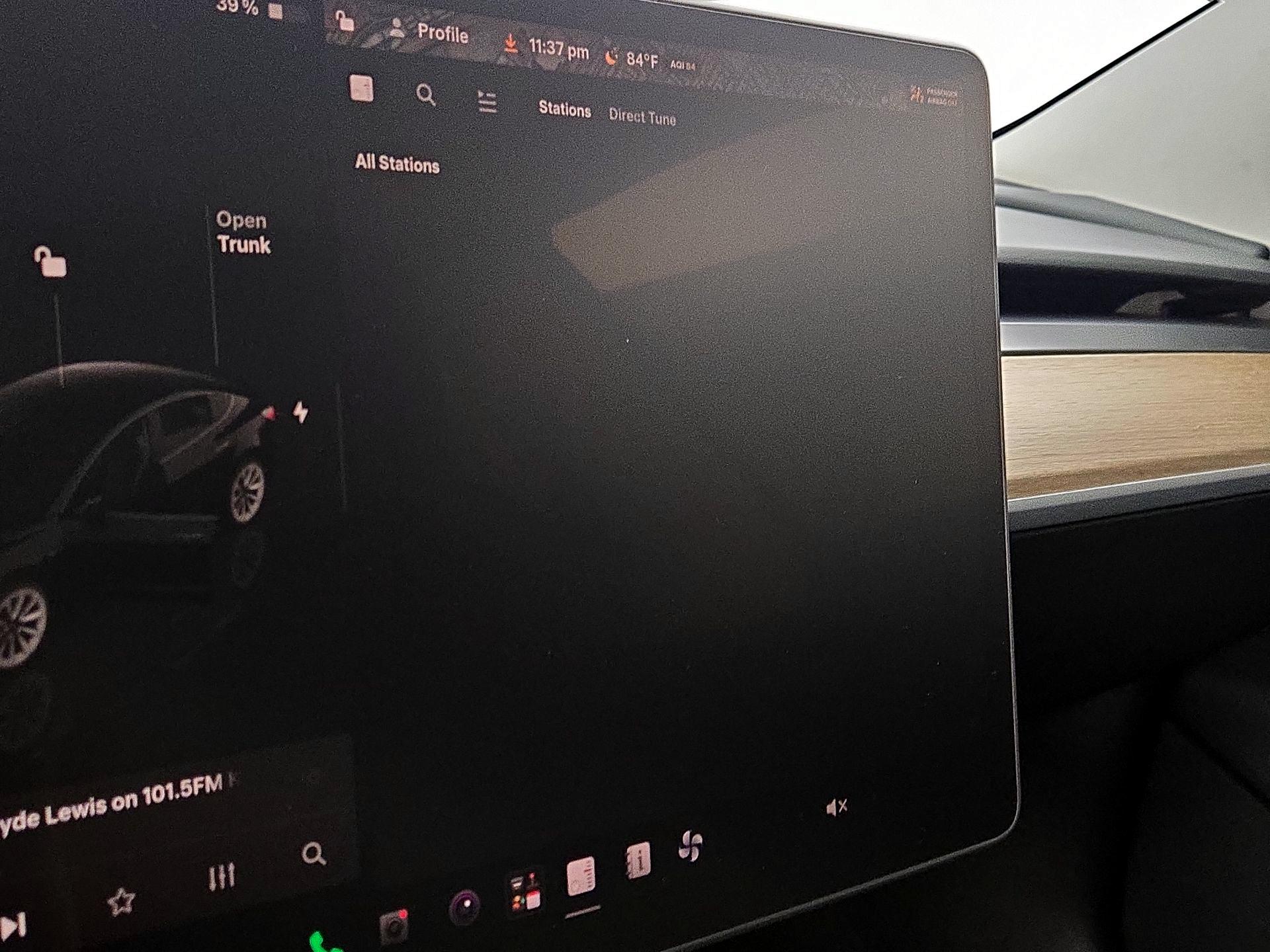 Thumbnail: 2023 Tesla Model 3 - 15