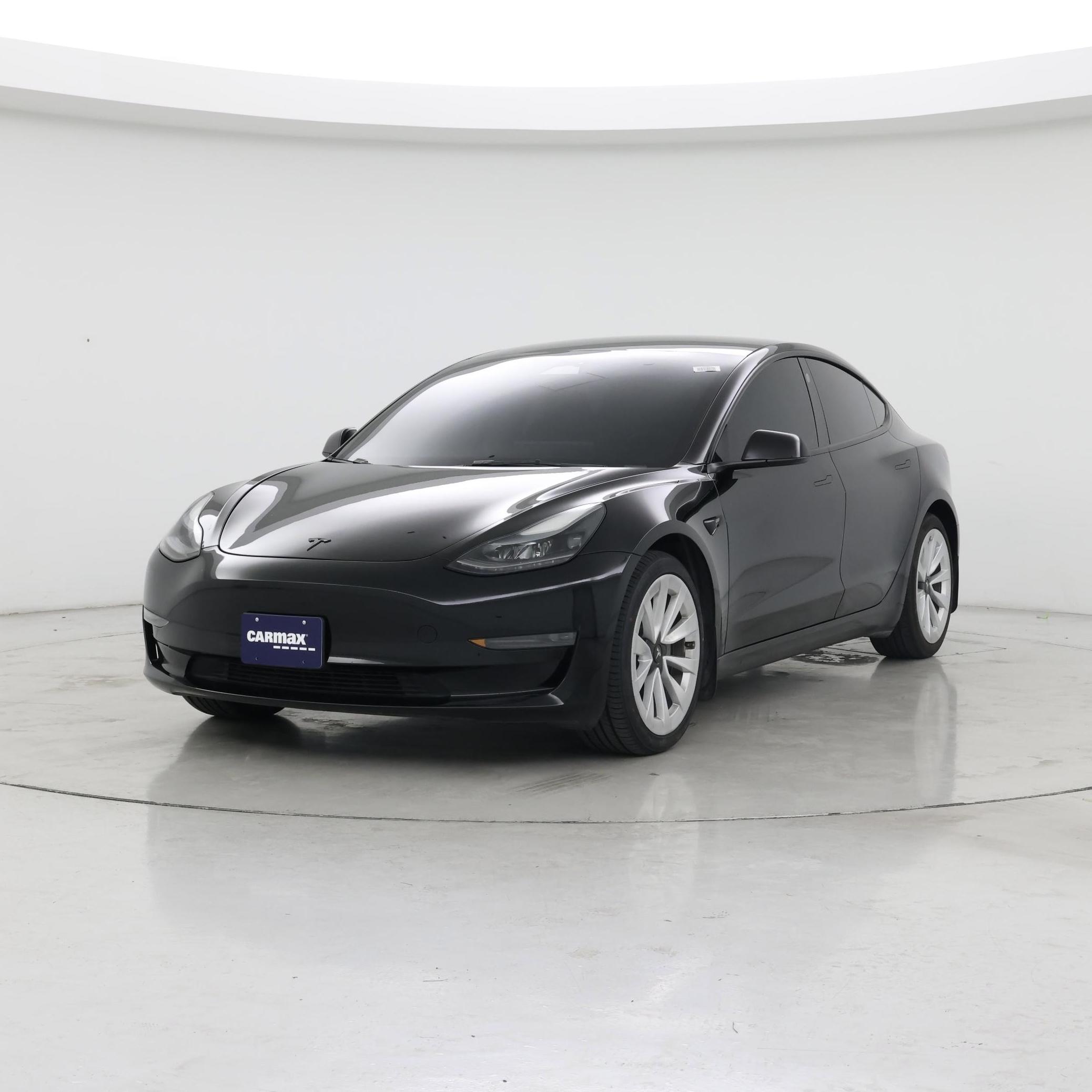Thumbnail: 2023 Tesla Model 3 - 4