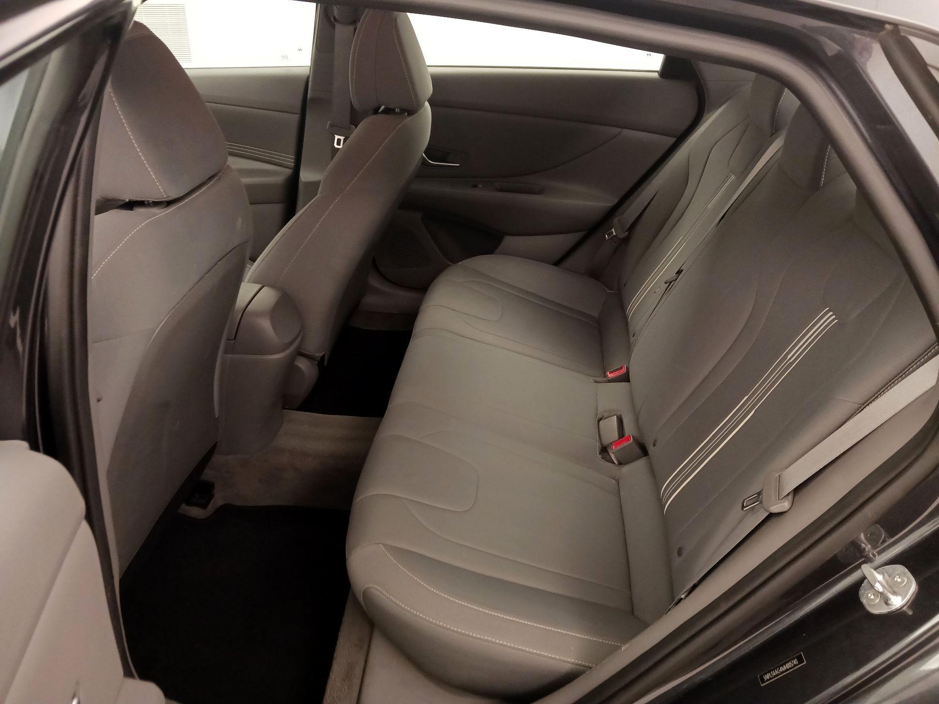 Thumbnail: 2021 Hyundai Elantra - 19