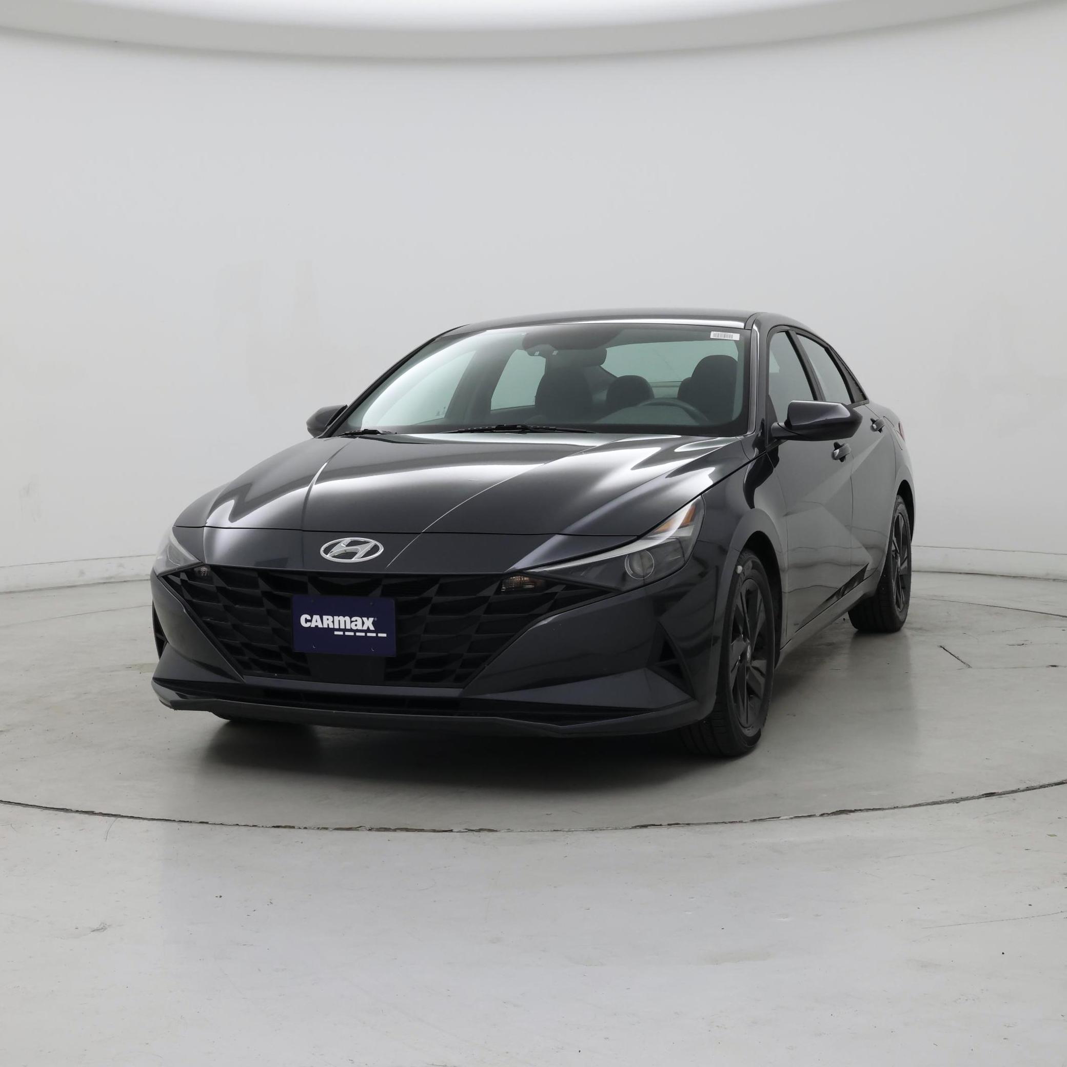 Thumbnail: 2021 Hyundai Elantra - 4