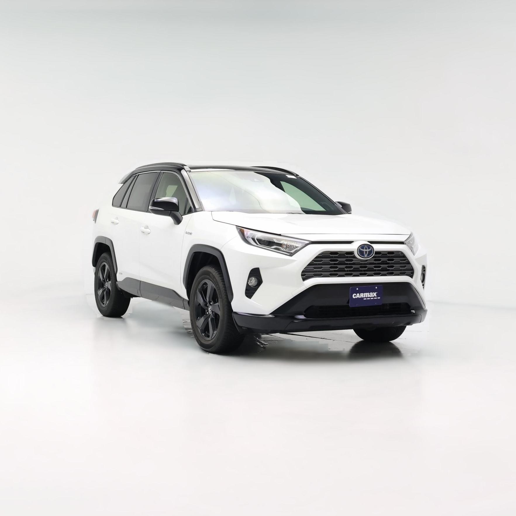 Thumbnail: 2019 Toyota RAV4 - 1