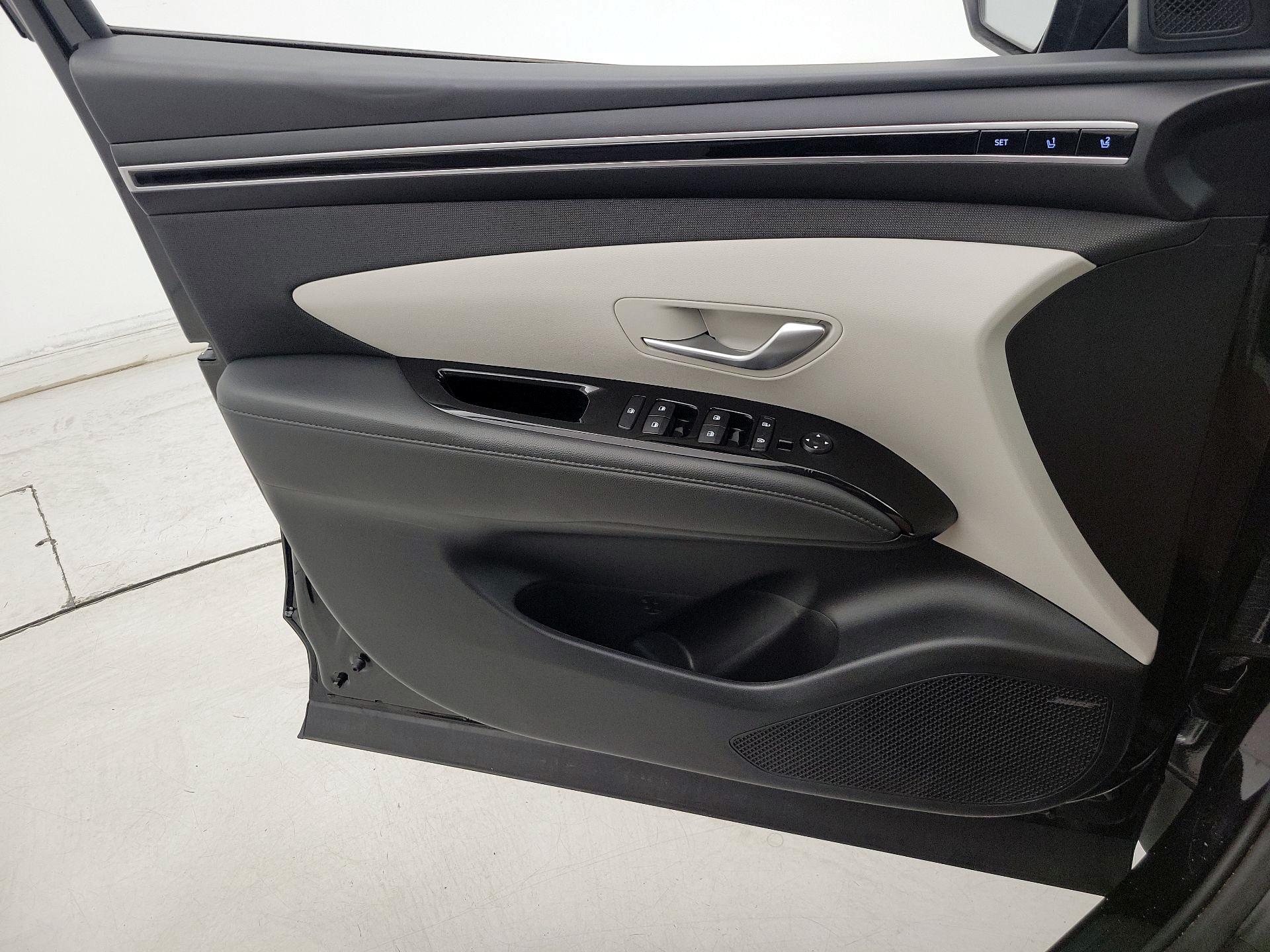 Thumbnail: 2023 Hyundai Tucson - 12