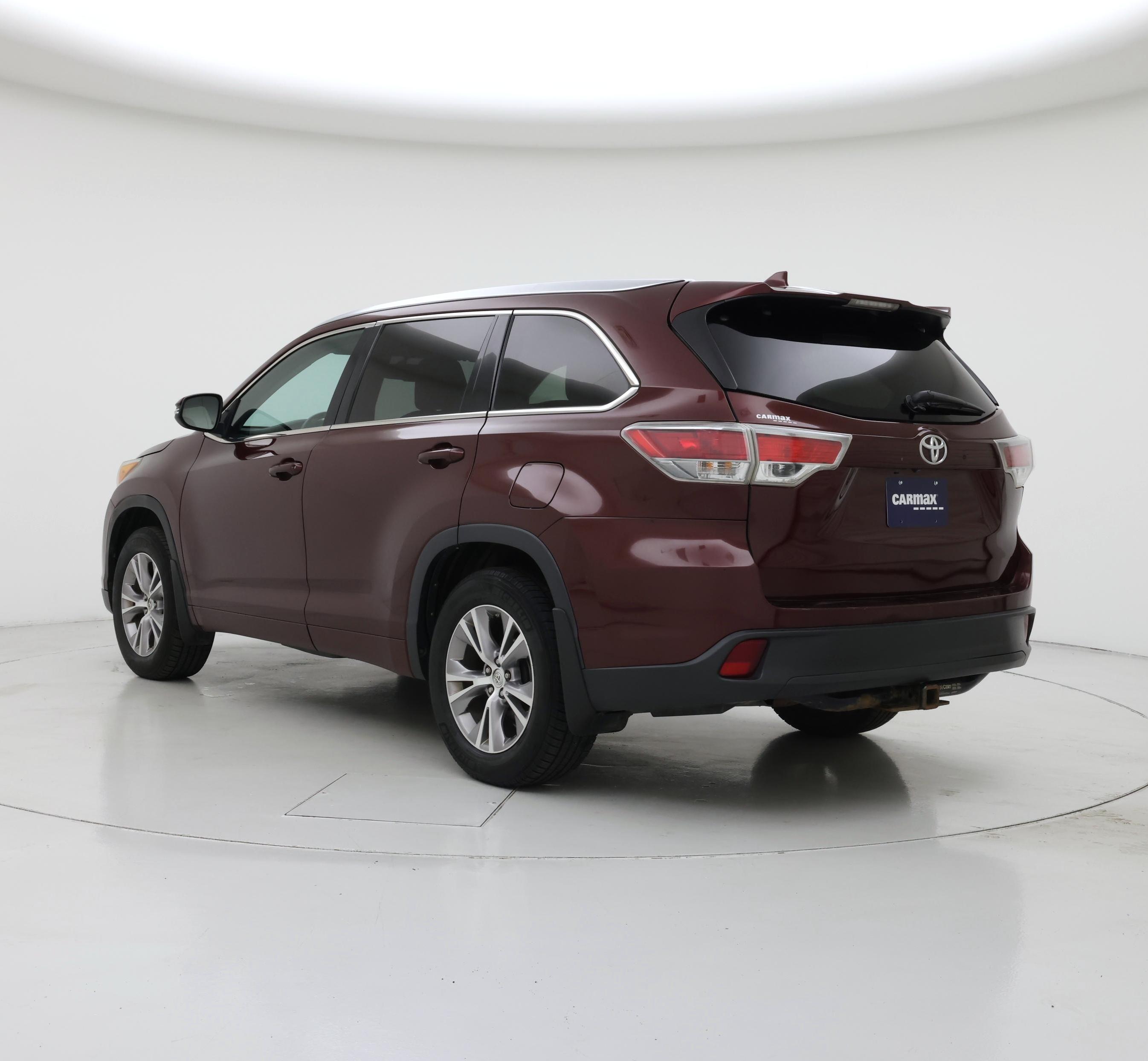 Thumbnail: 2015 Toyota Highlander - 2