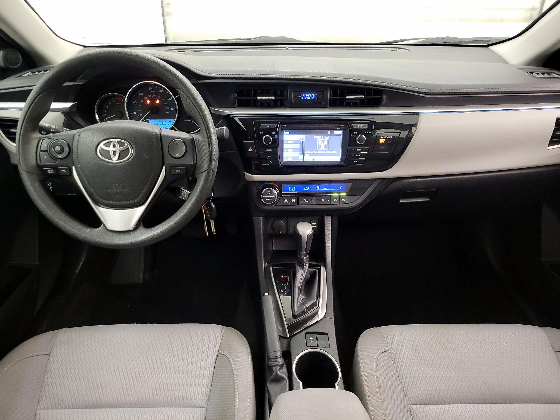 Thumbnail: 2016 Toyota Corolla - 9