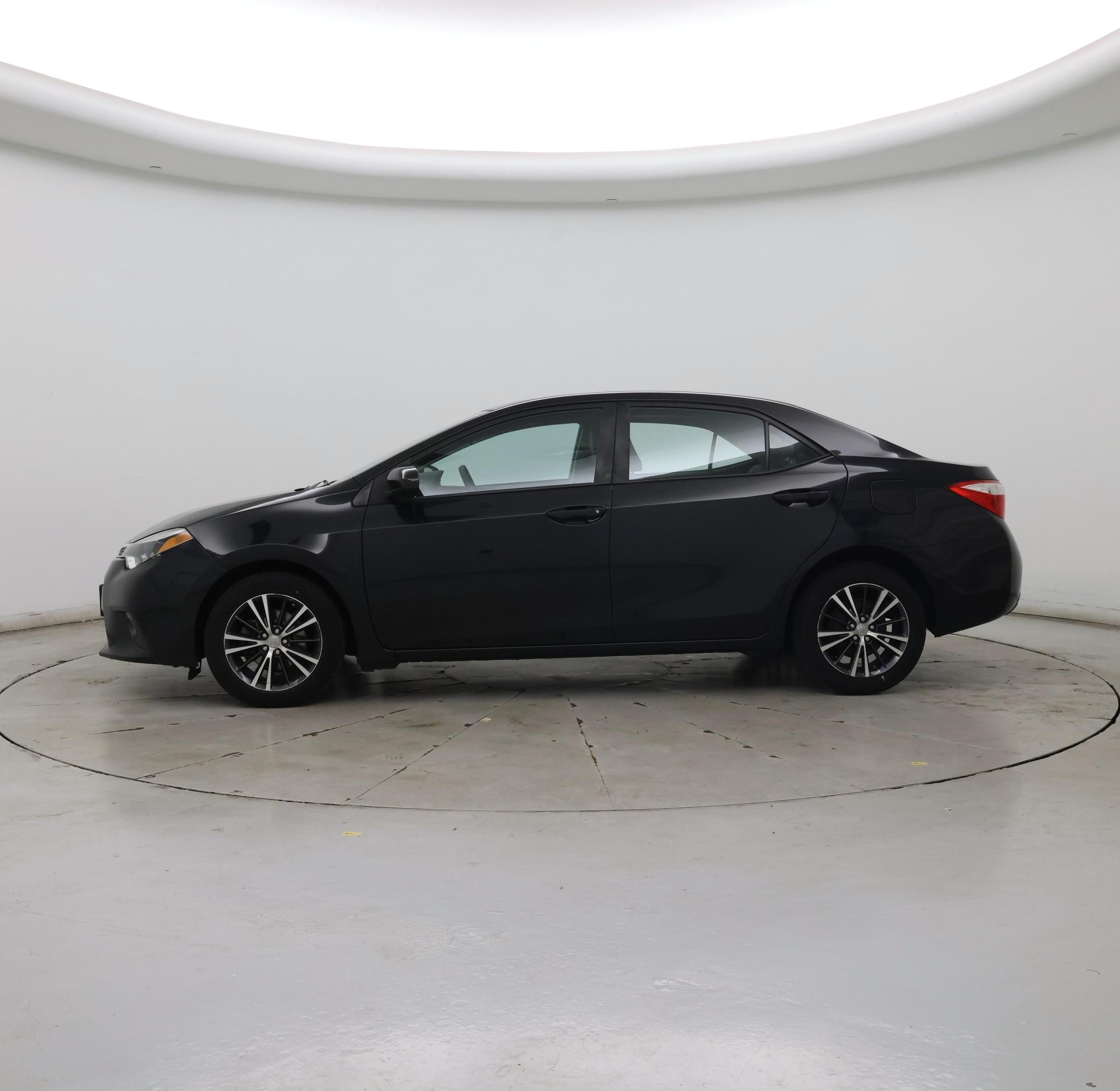 Thumbnail: 2016 Toyota Corolla - 3