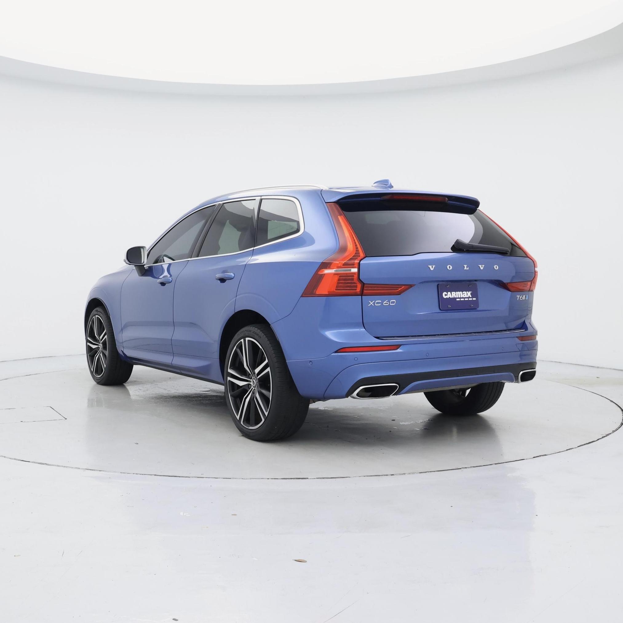 Thumbnail: 2019 Volvo XC60 - 2