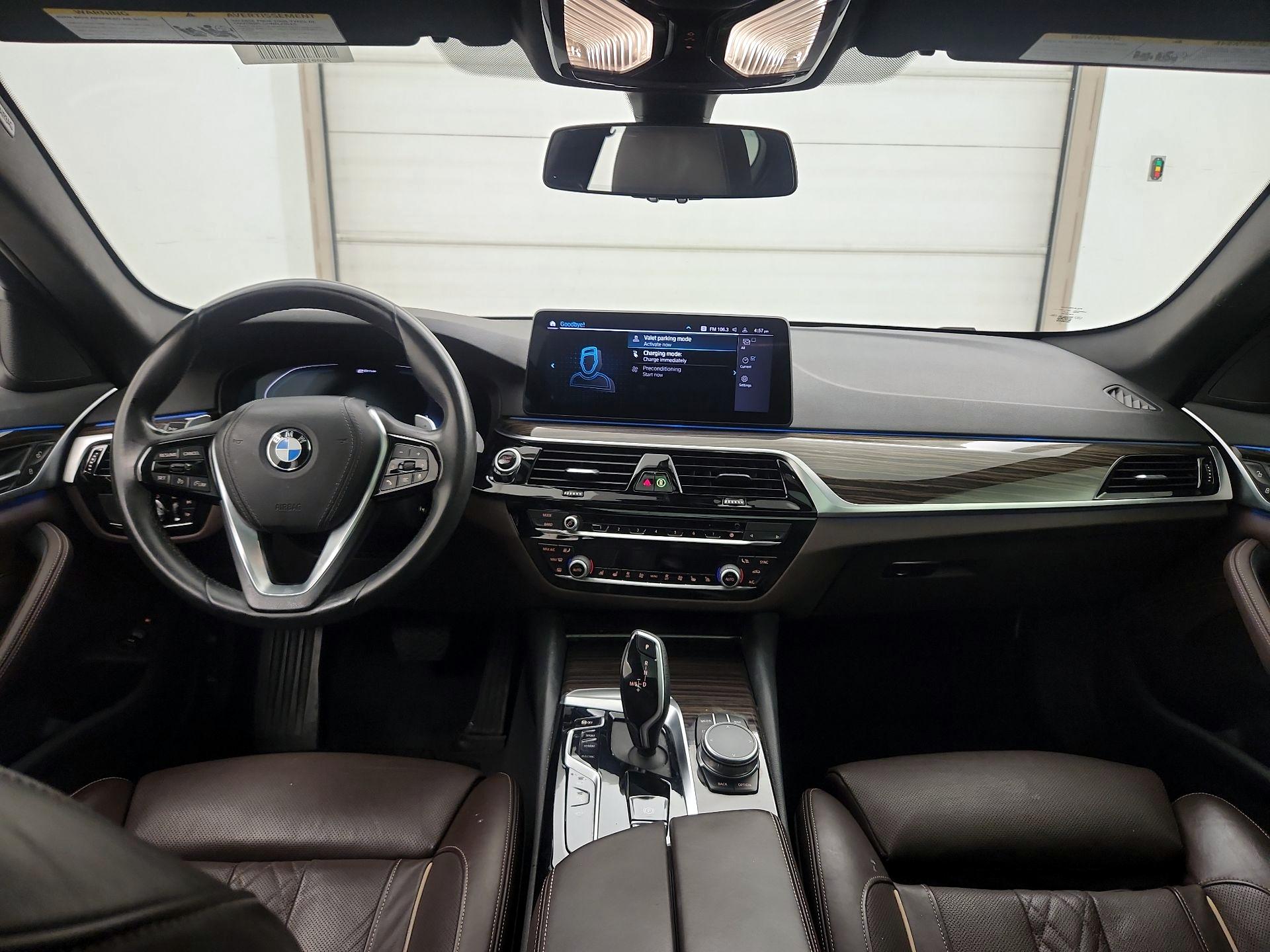 Thumbnail: 2021 BMW 5 Series - 9