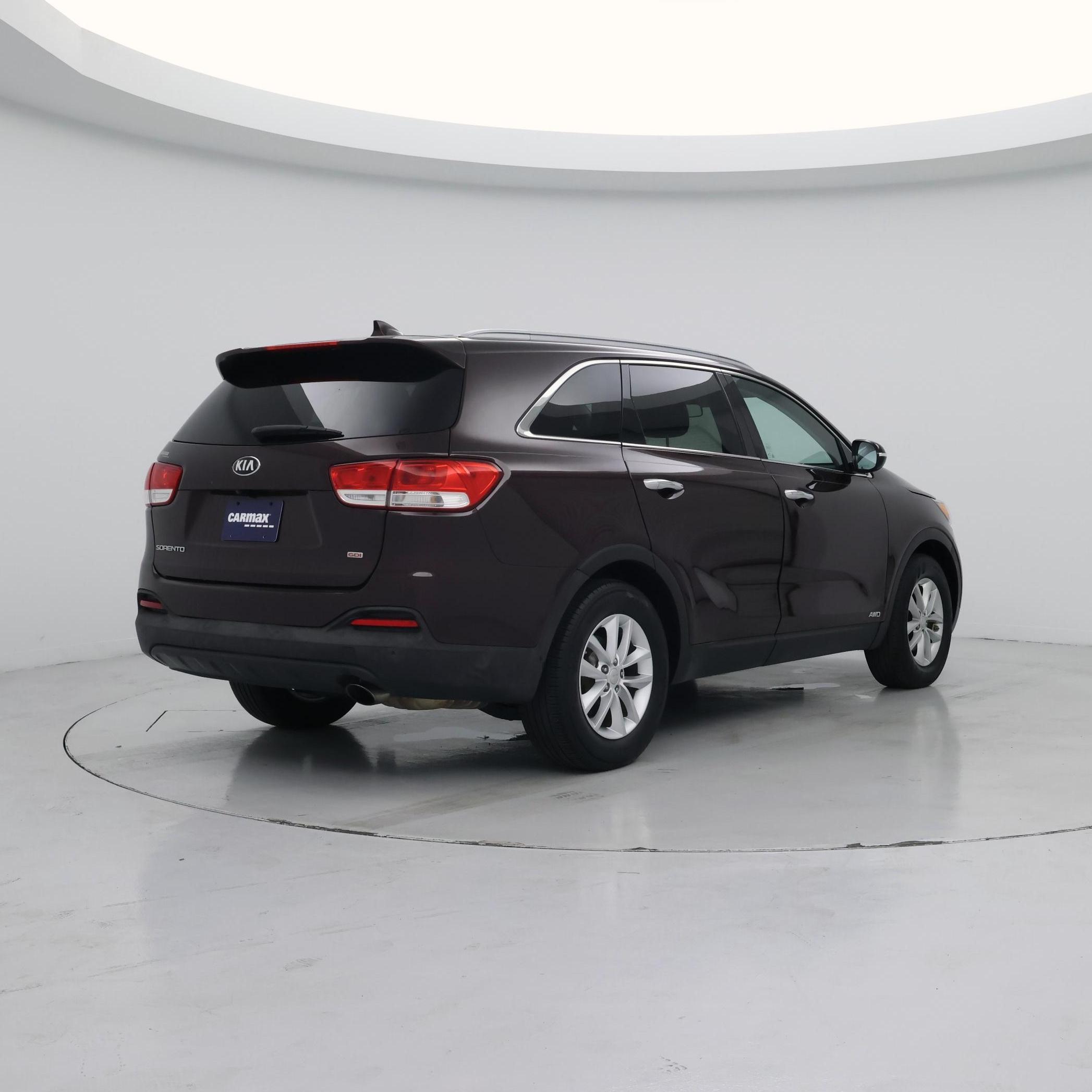Thumbnail: 2016 Kia Sorento - 8