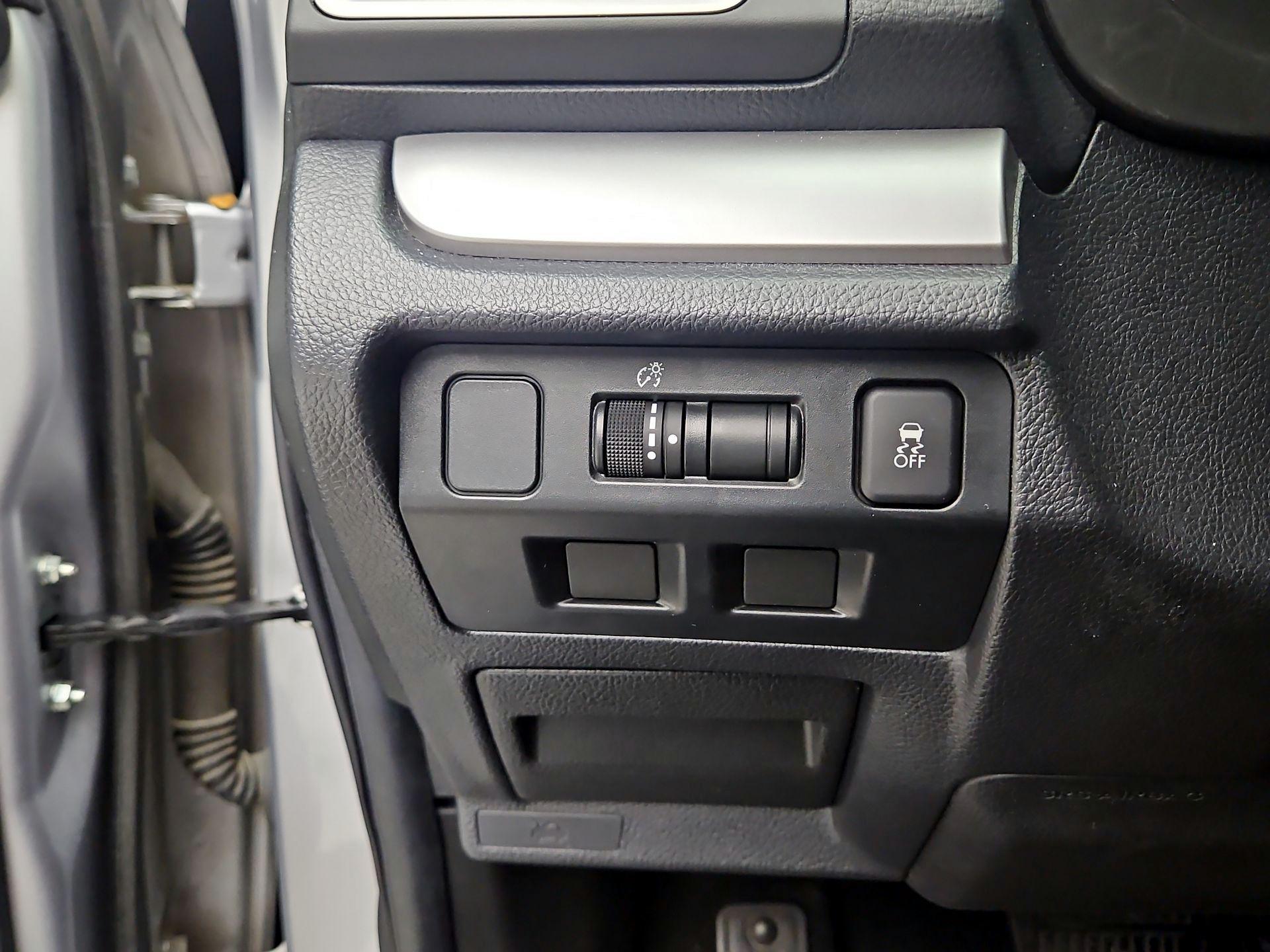 Thumbnail: 2016 Subaru Forester - 13