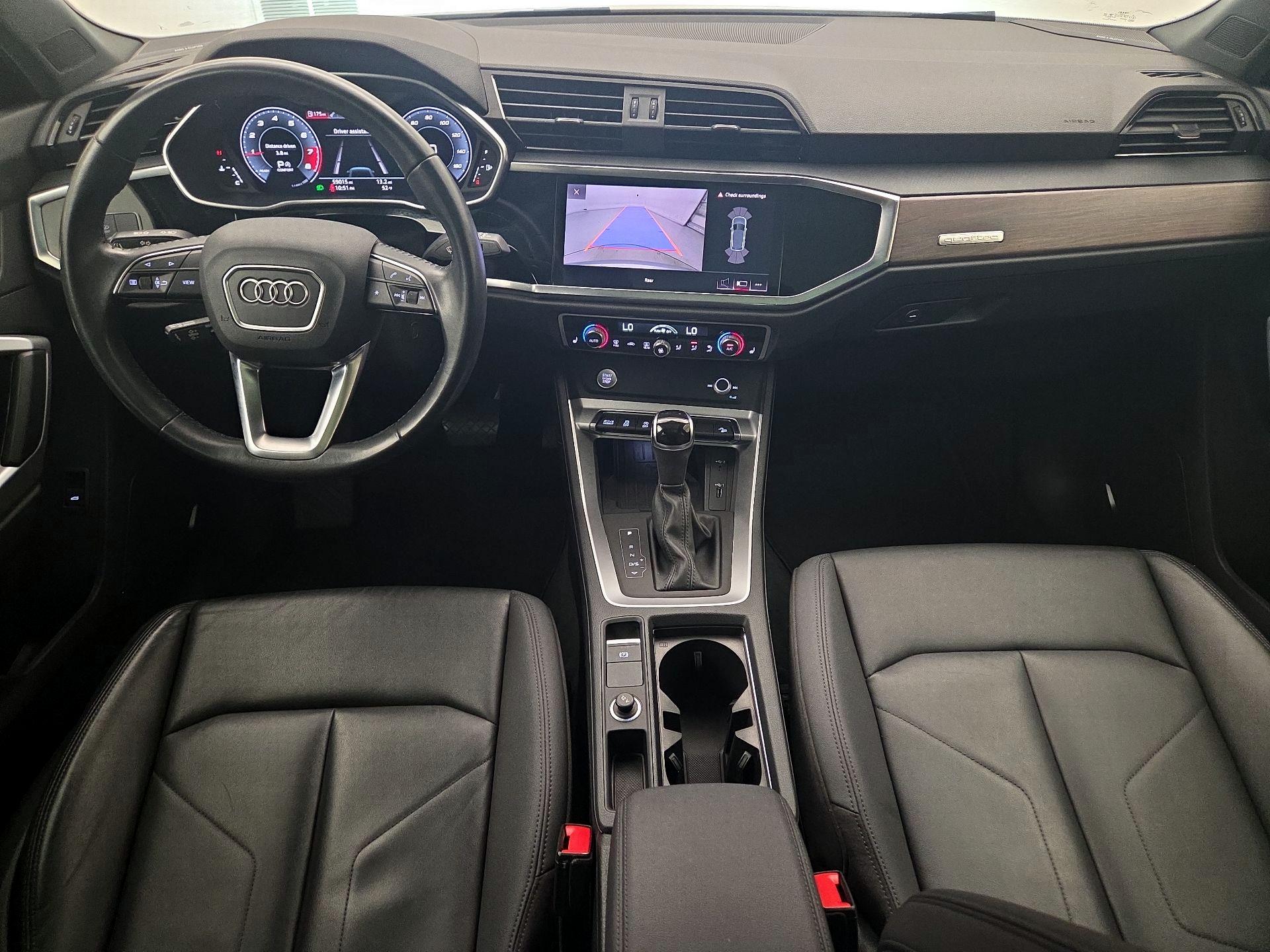 Thumbnail: 2020 Audi Q3 - 9