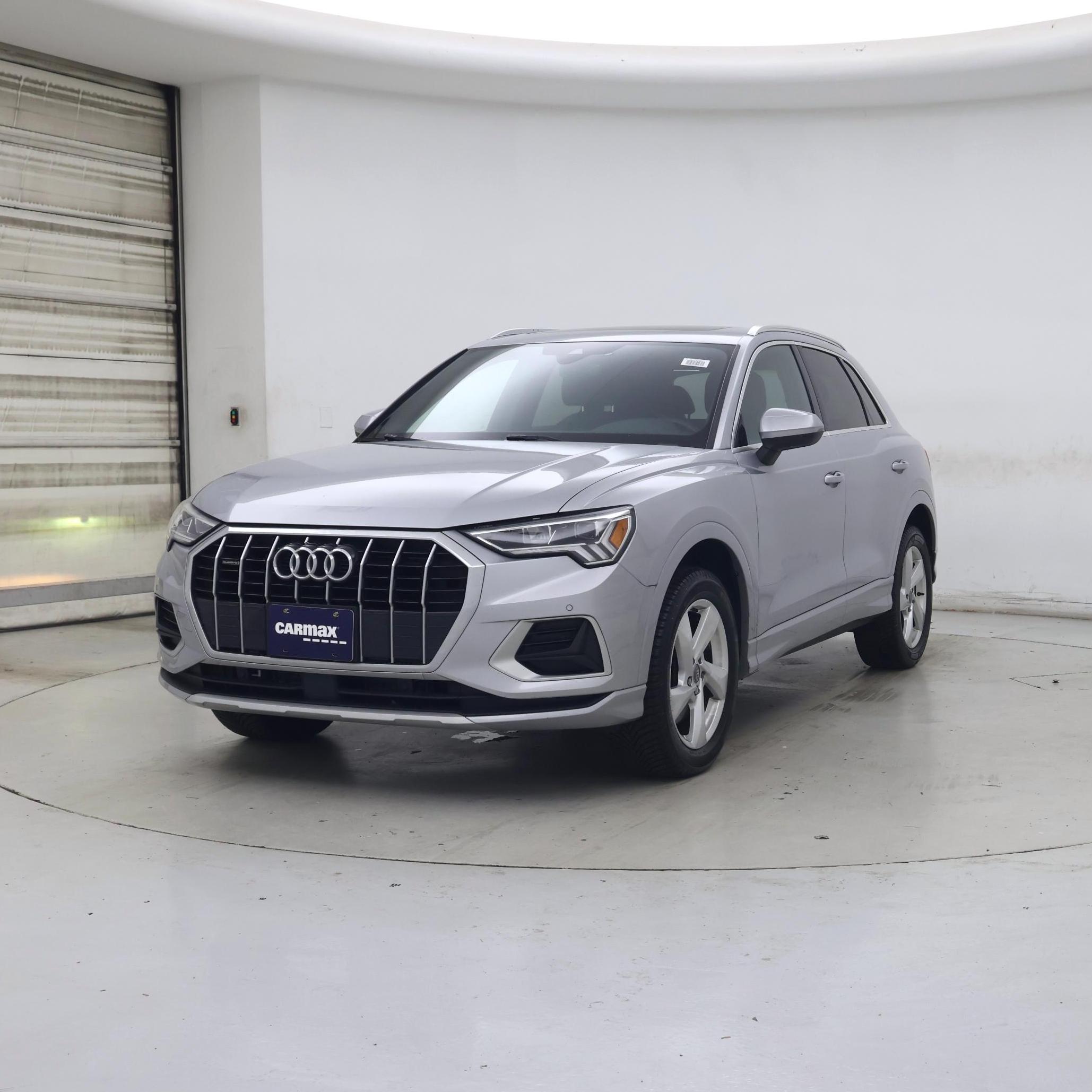 Thumbnail: 2020 Audi Q3 - 4