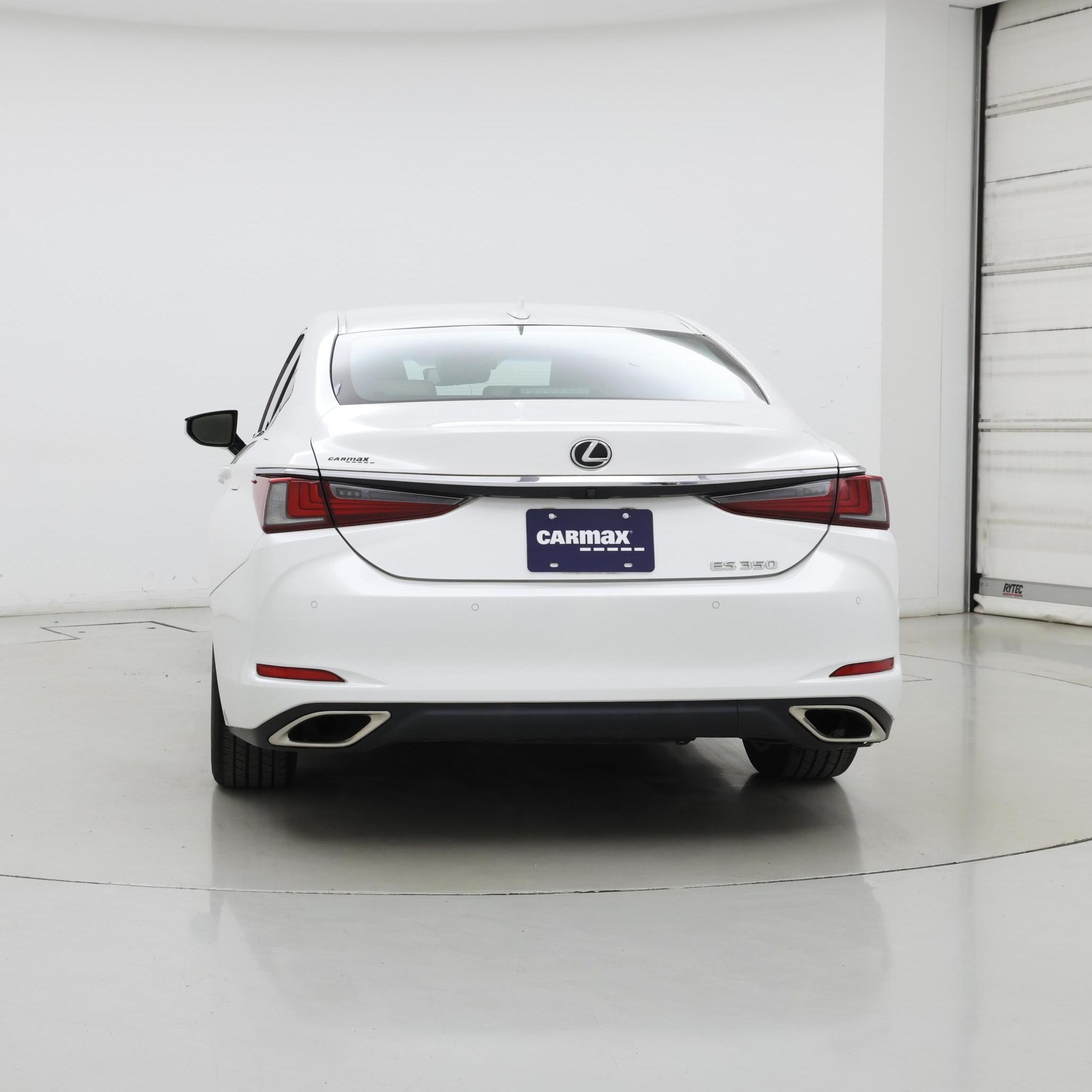 Thumbnail: 2019 Lexus ES - 6
