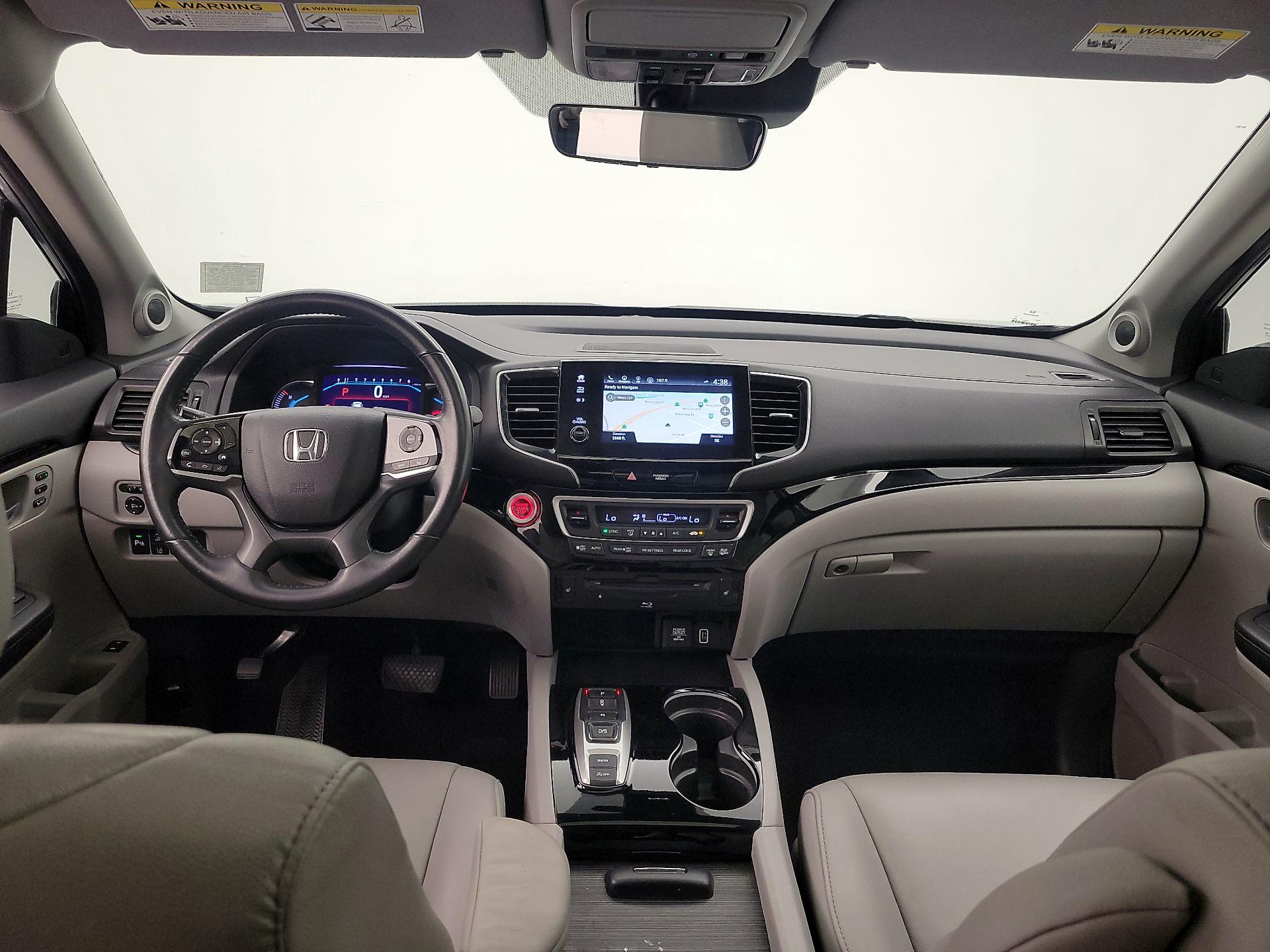 Thumbnail: 2019 Honda Pilot - 9