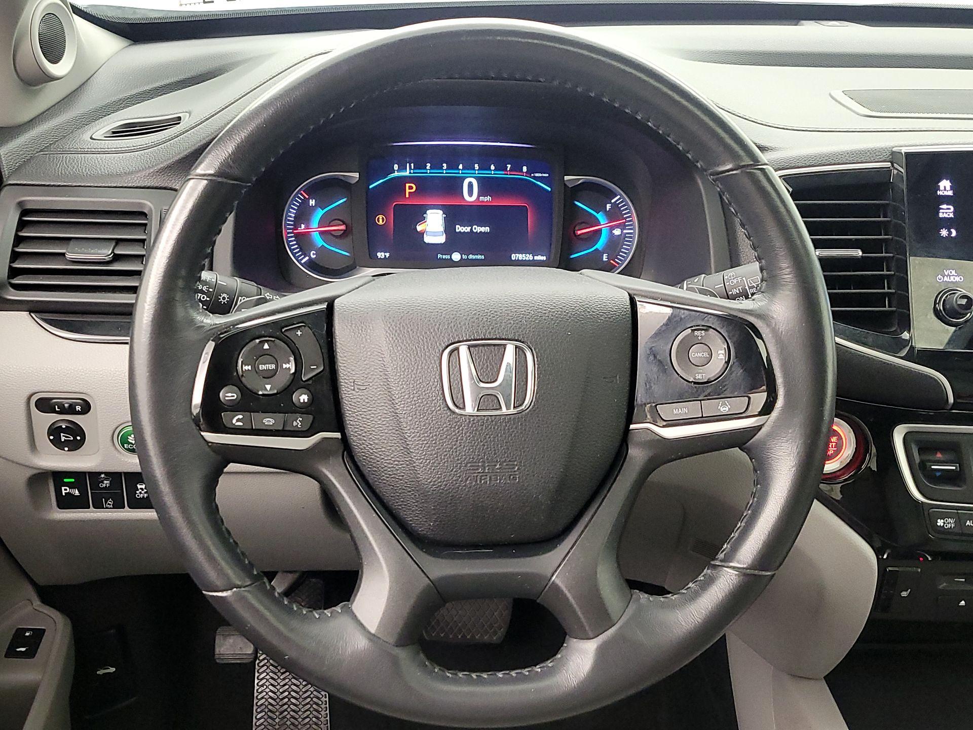 Thumbnail: 2019 Honda Pilot - 10