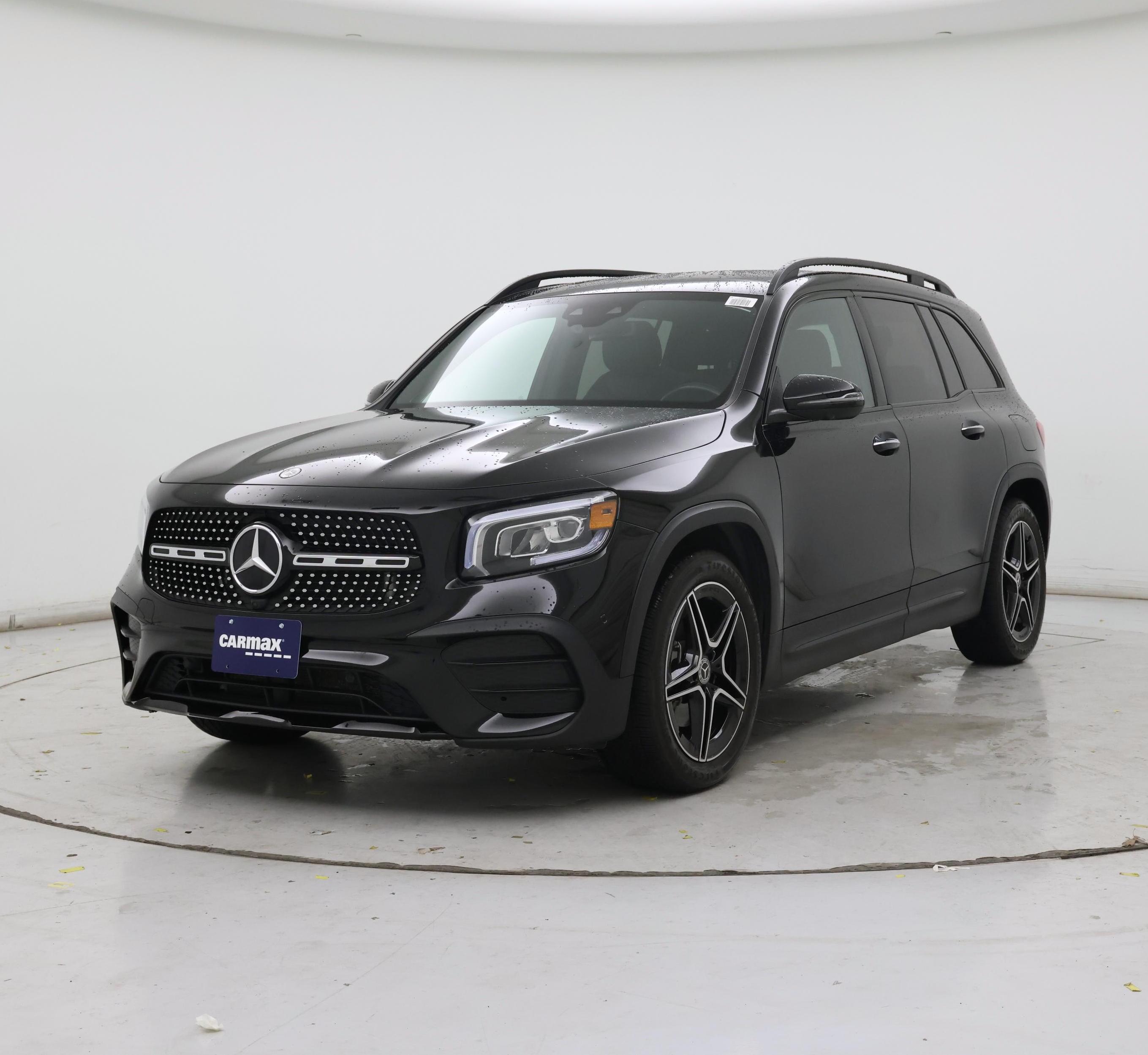 Thumbnail: 2021 Mercedes-Benz GLB - 4