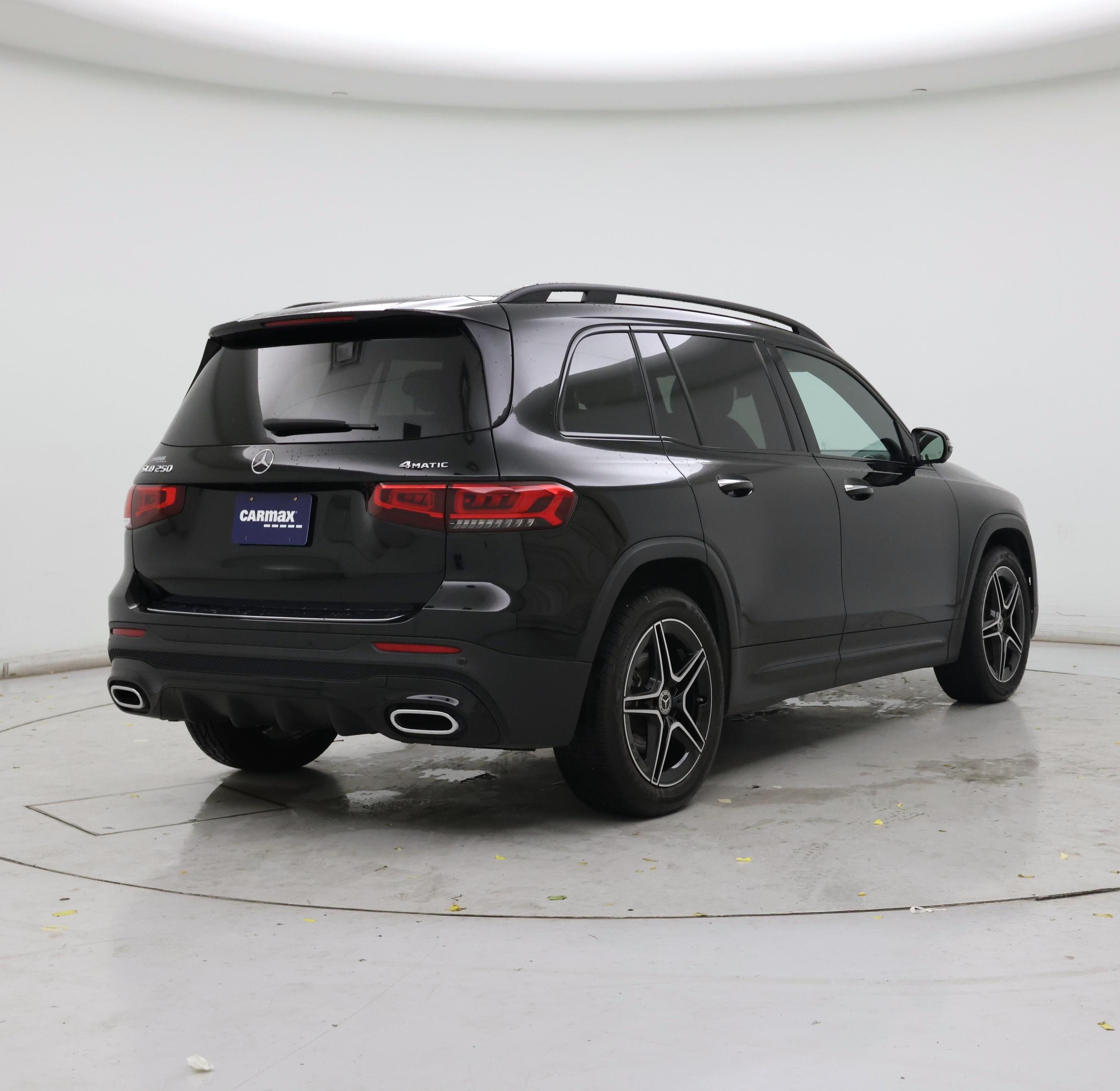 Thumbnail: 2021 Mercedes-Benz GLB - 8