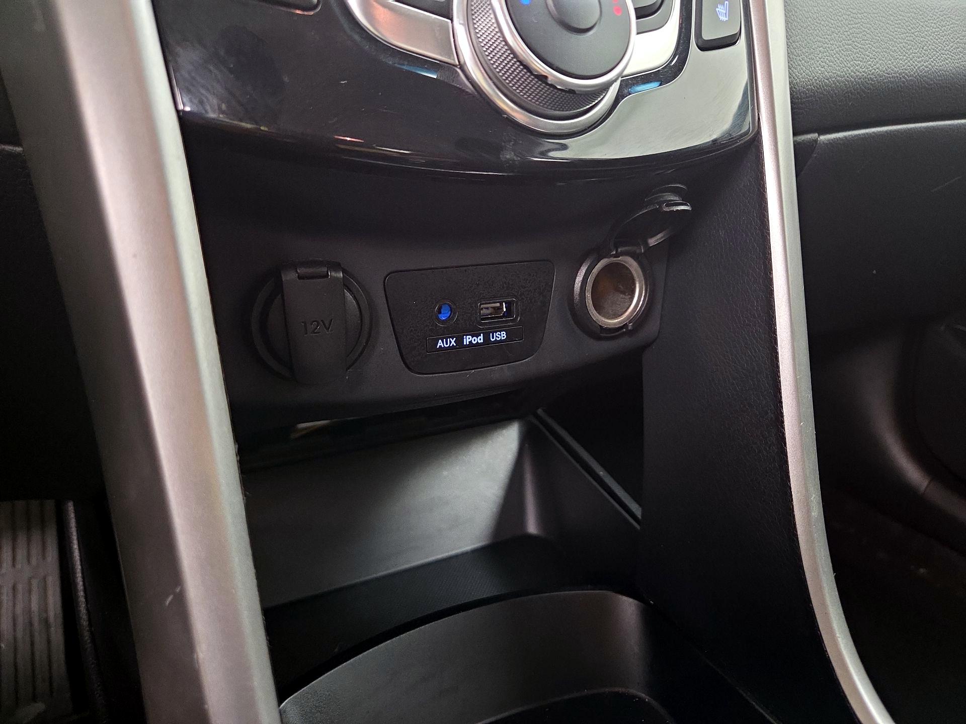 Thumbnail: 2016 Hyundai Elantra - 15