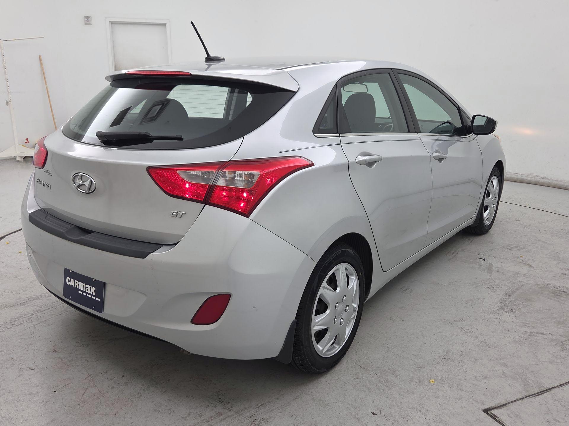 Thumbnail: 2016 Hyundai Elantra - 5