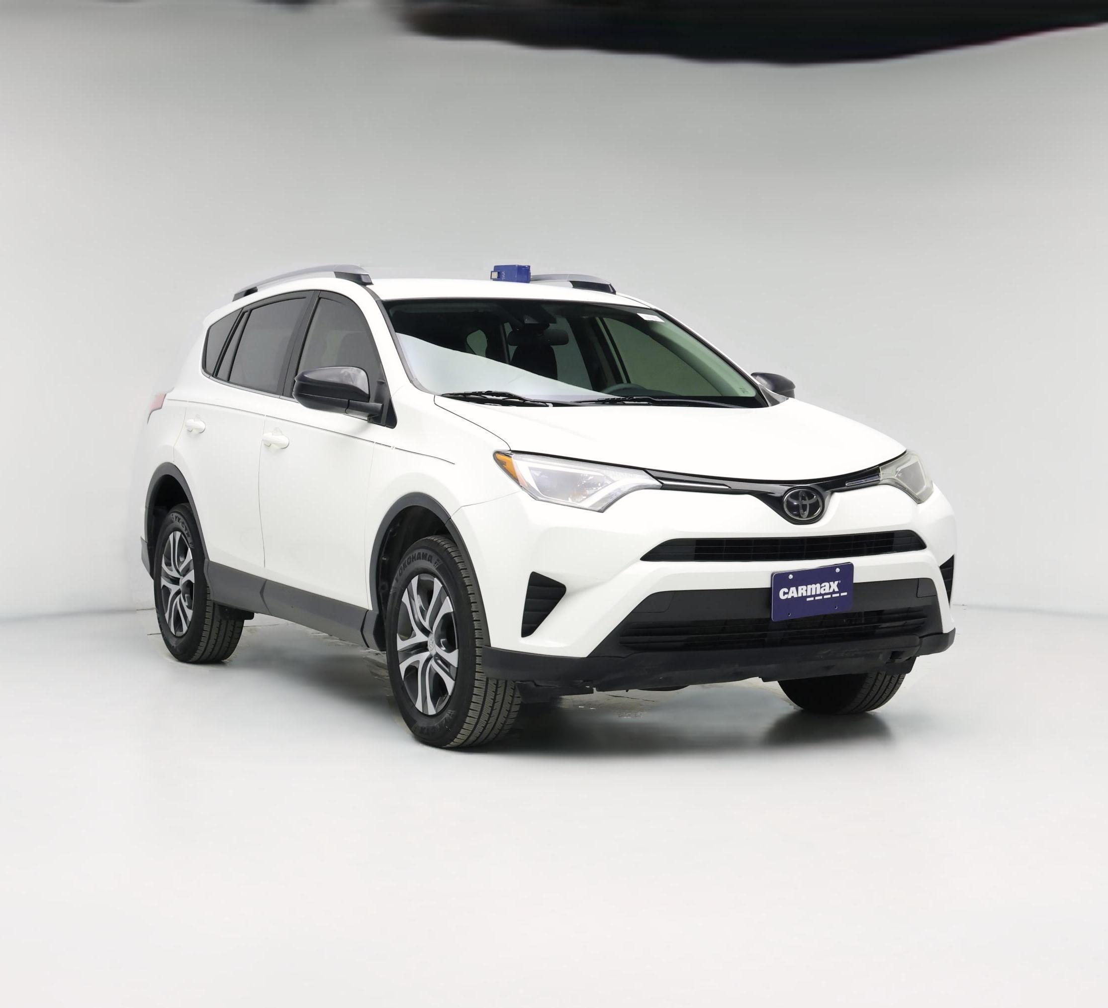 Thumbnail: 2018 Toyota RAV4 - 1