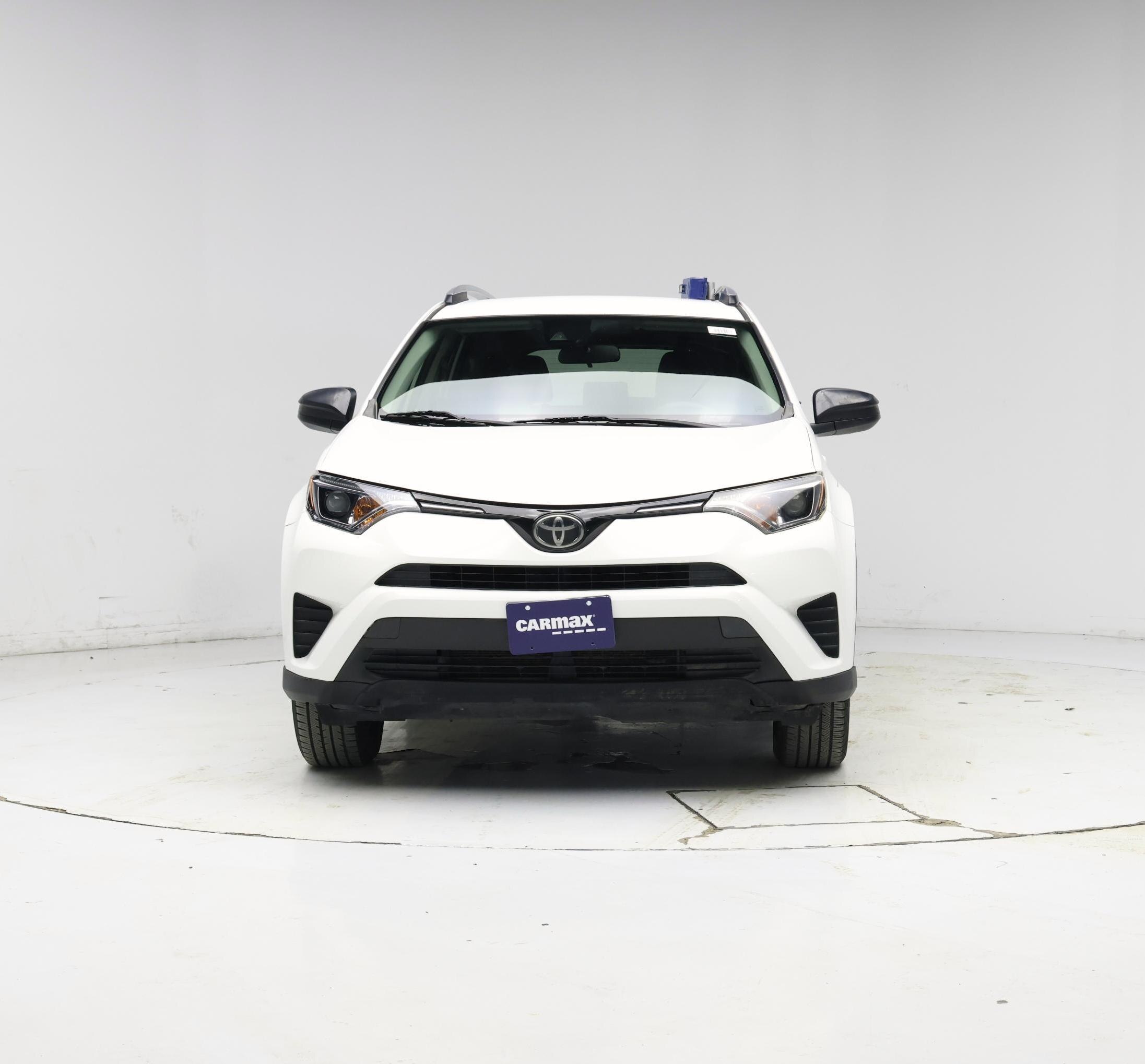 Thumbnail: 2018 Toyota RAV4 - 5
