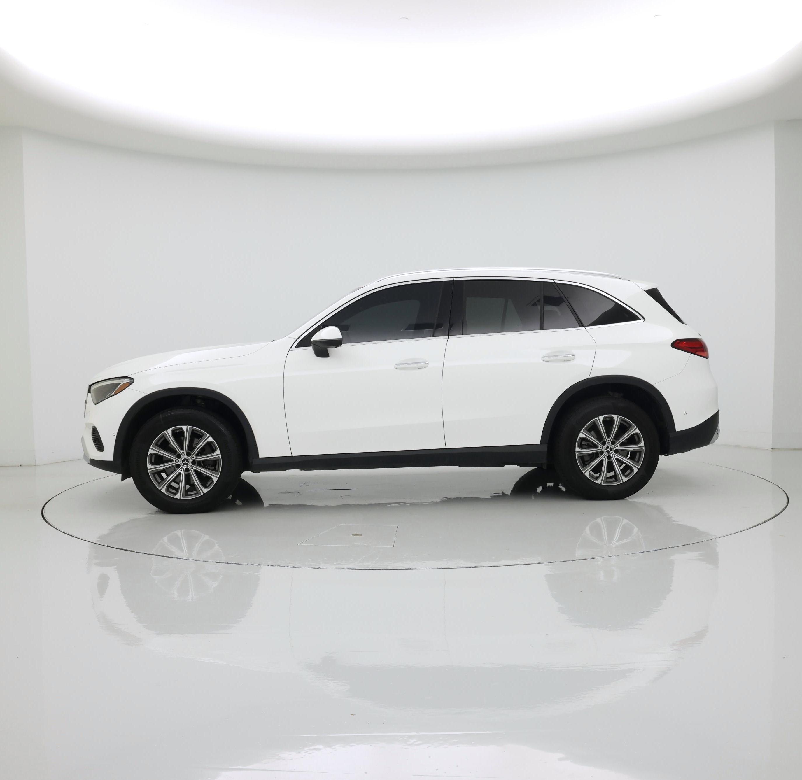 Thumbnail: 2024 Mercedes-Benz GLC - 3