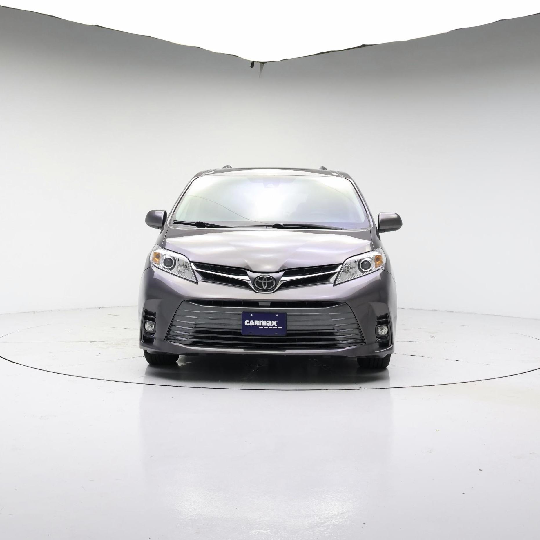 Thumbnail: 2018 Toyota Sienna - 5