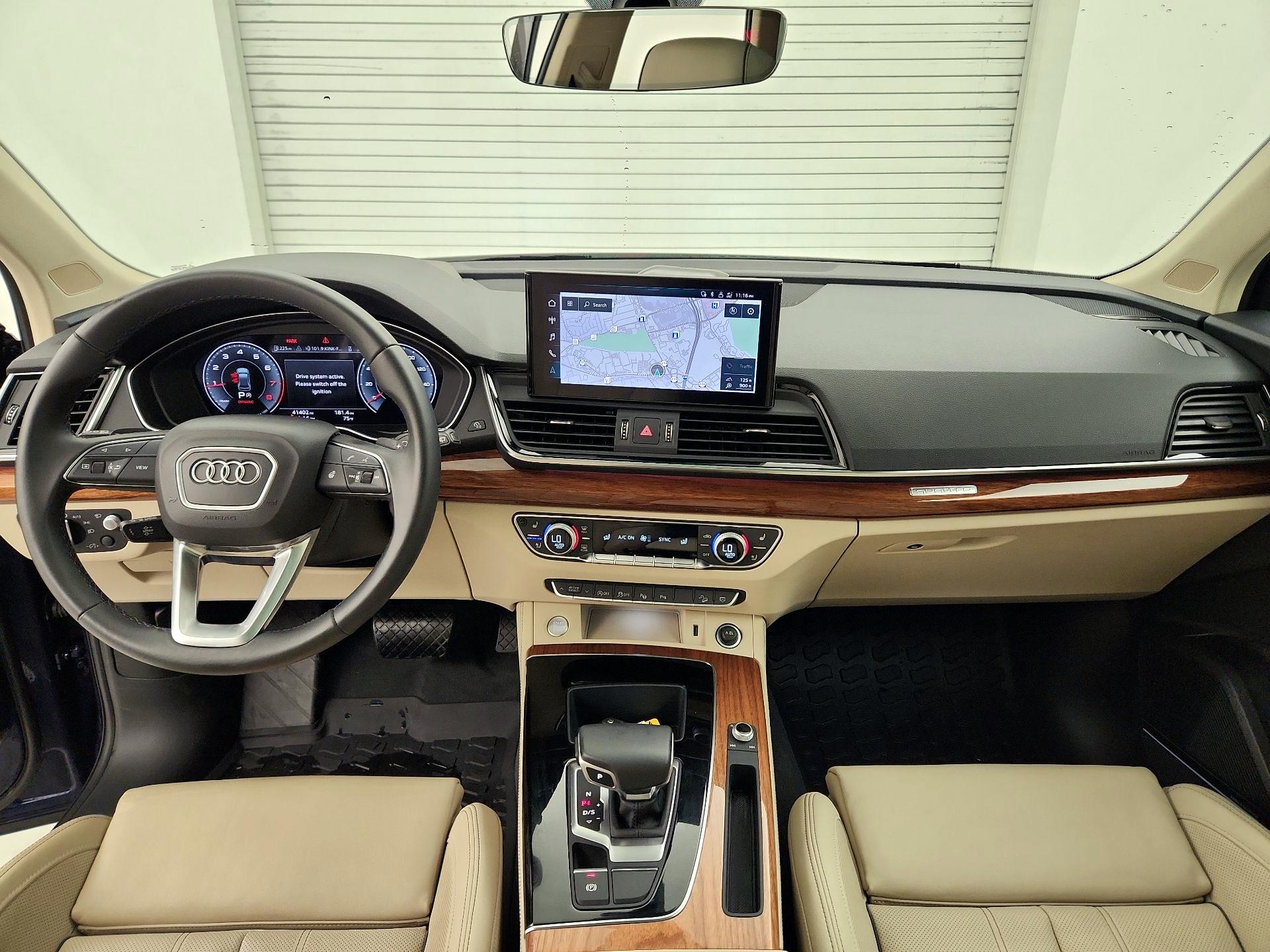 Thumbnail: 2022 Audi Q5 - 9