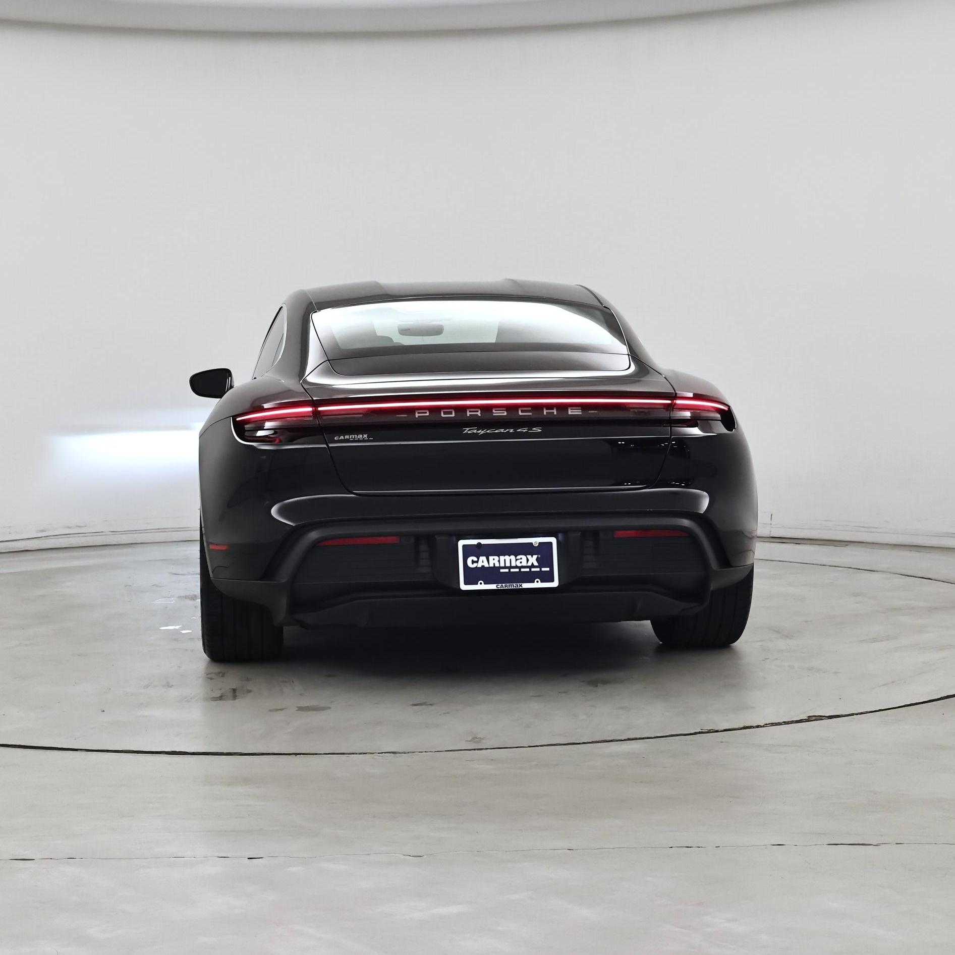 Thumbnail: 2021 Porsche Taycan - 6
