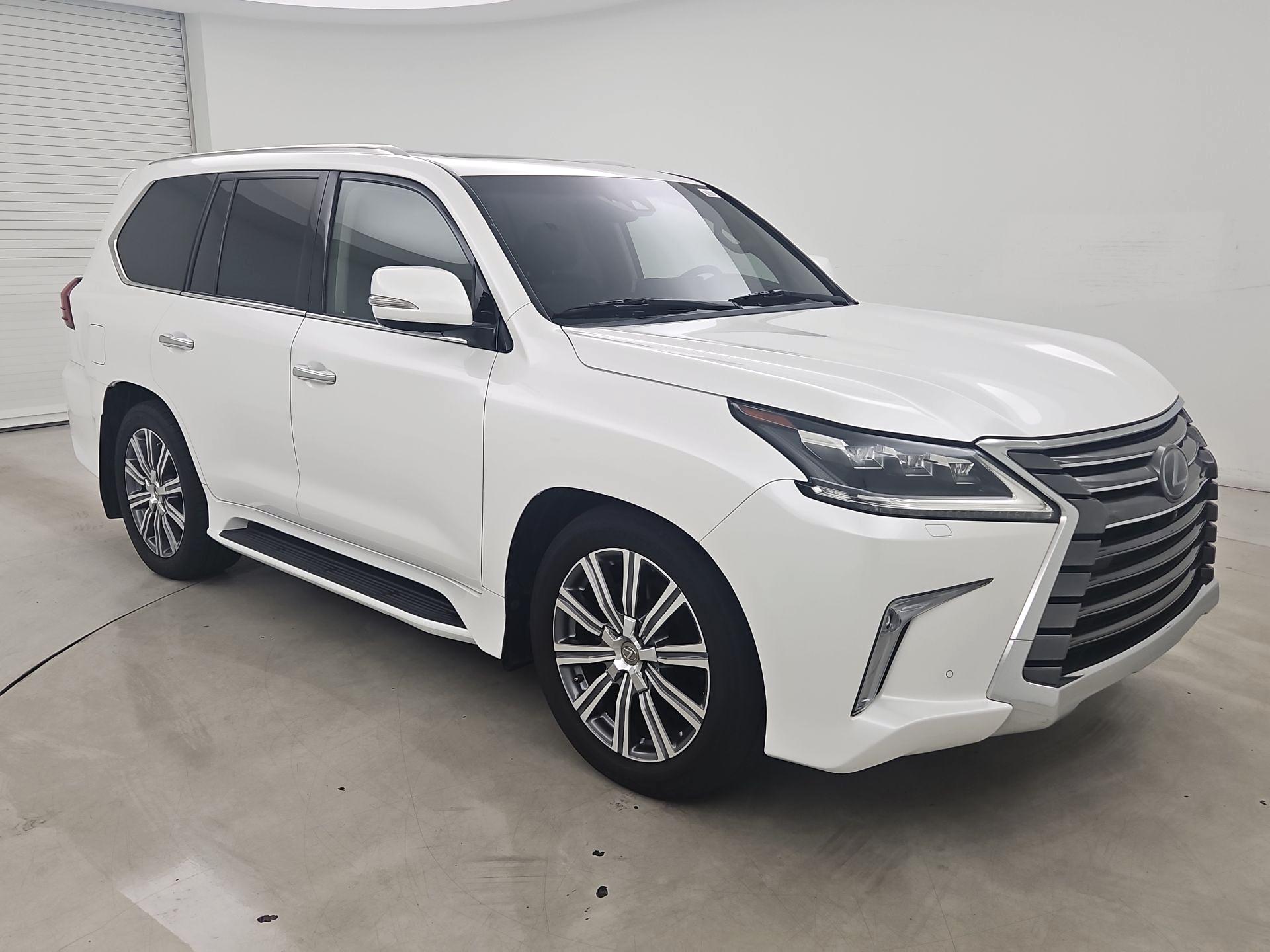 Thumbnail: 2016 Lexus LX - 1