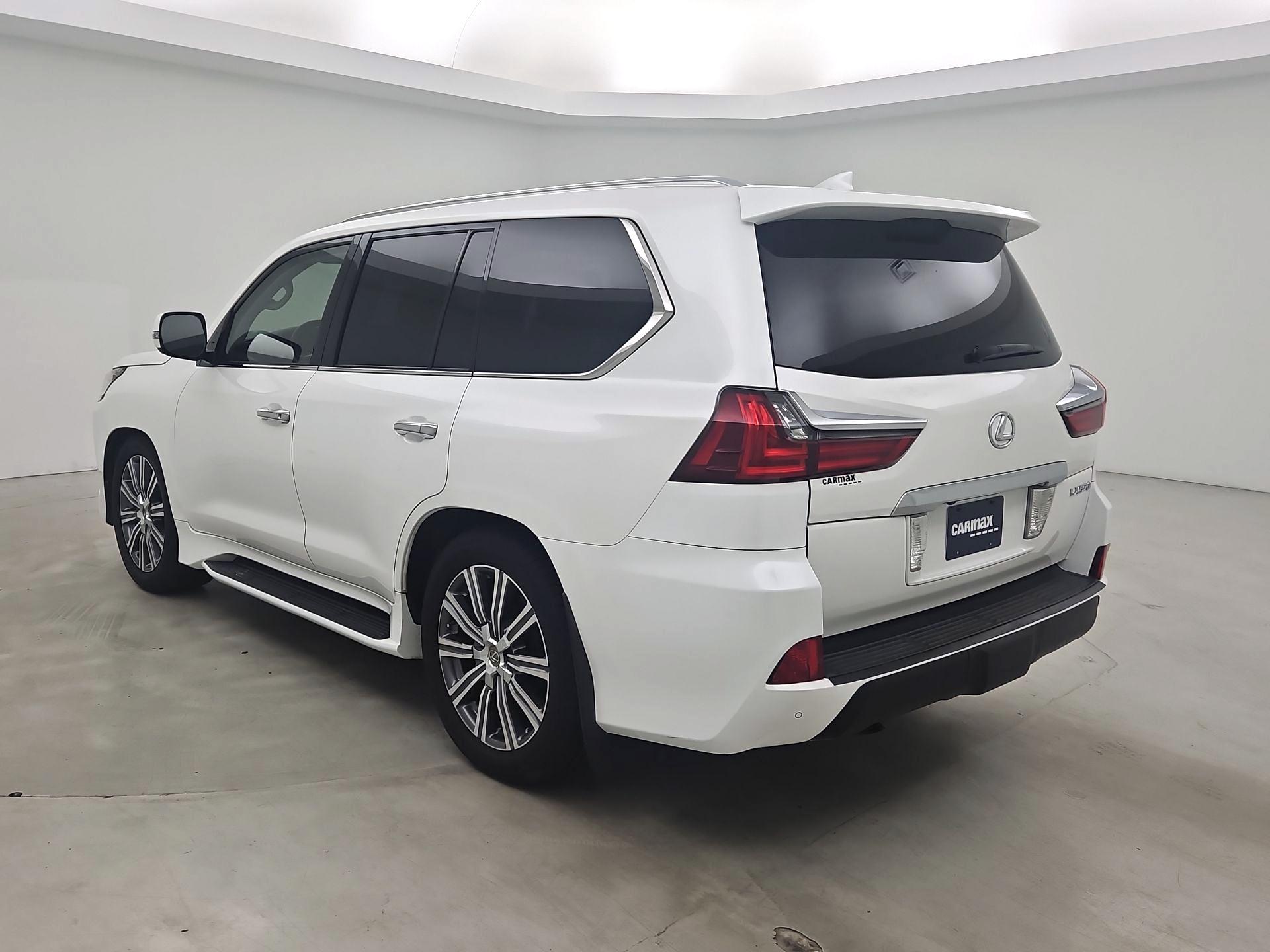 Thumbnail: 2016 Lexus LX - 7
