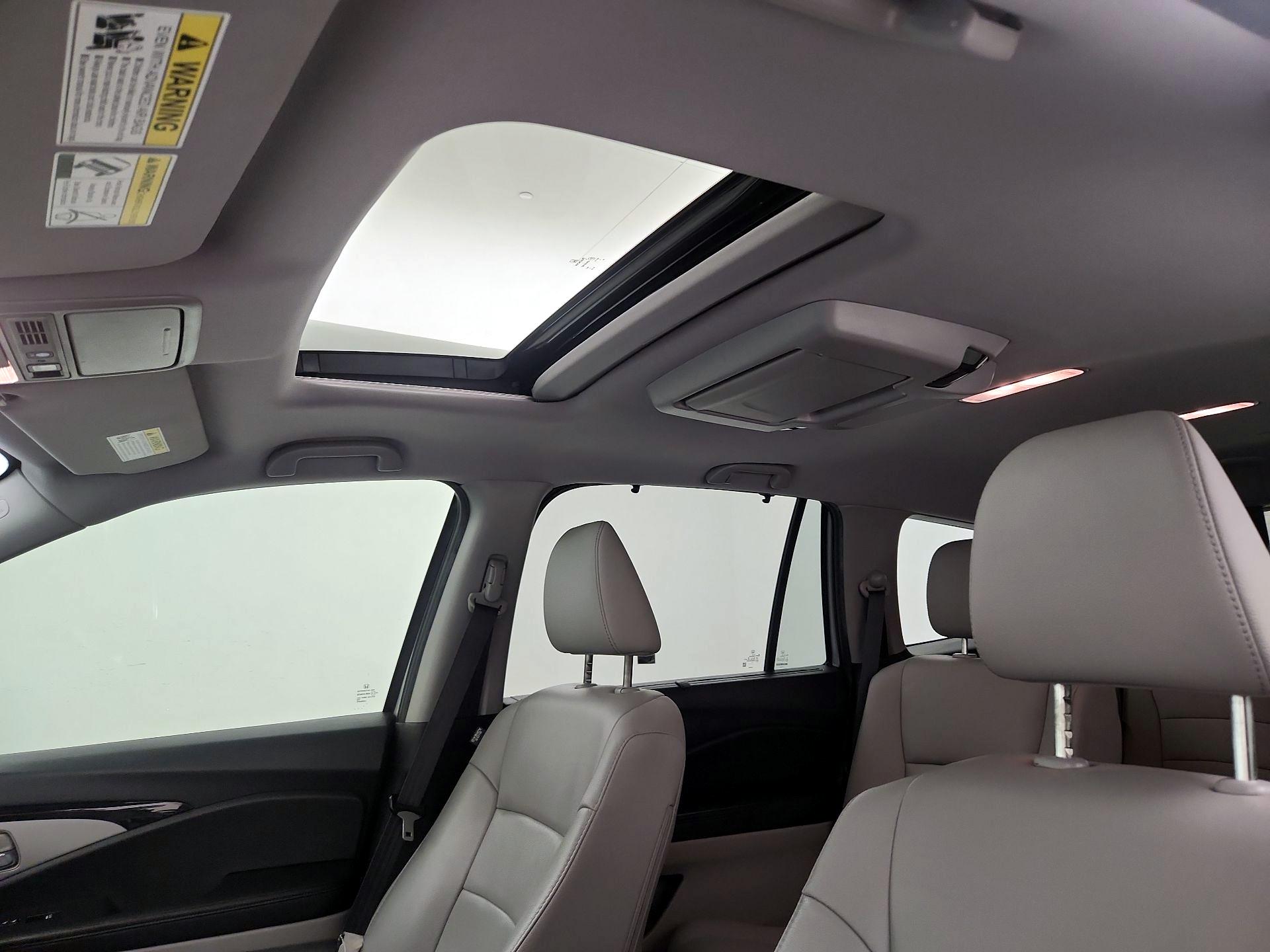 Thumbnail: 2021 Honda Pilot - 20
