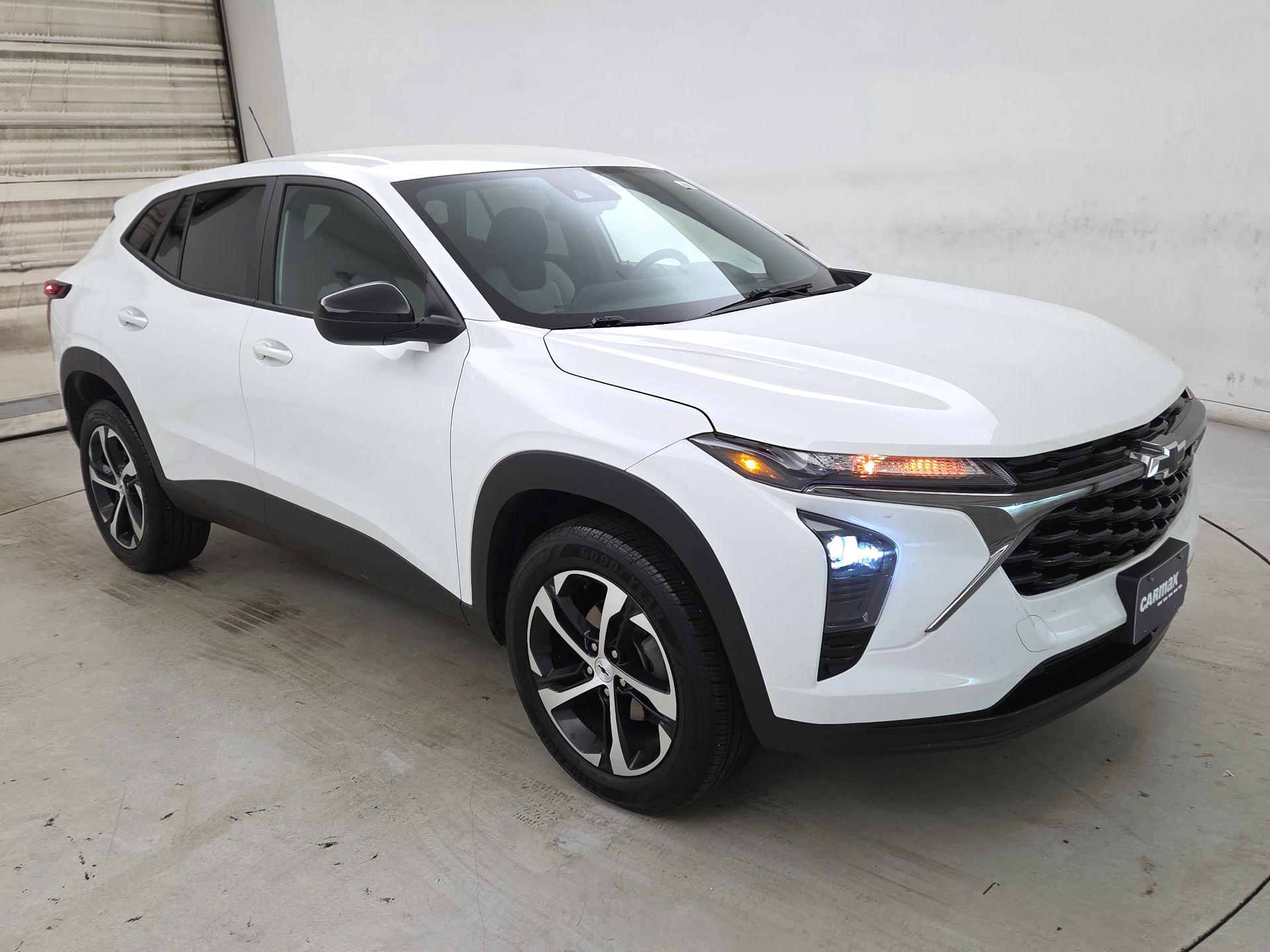 Thumbnail: 2025 Chevrolet Trax - 1